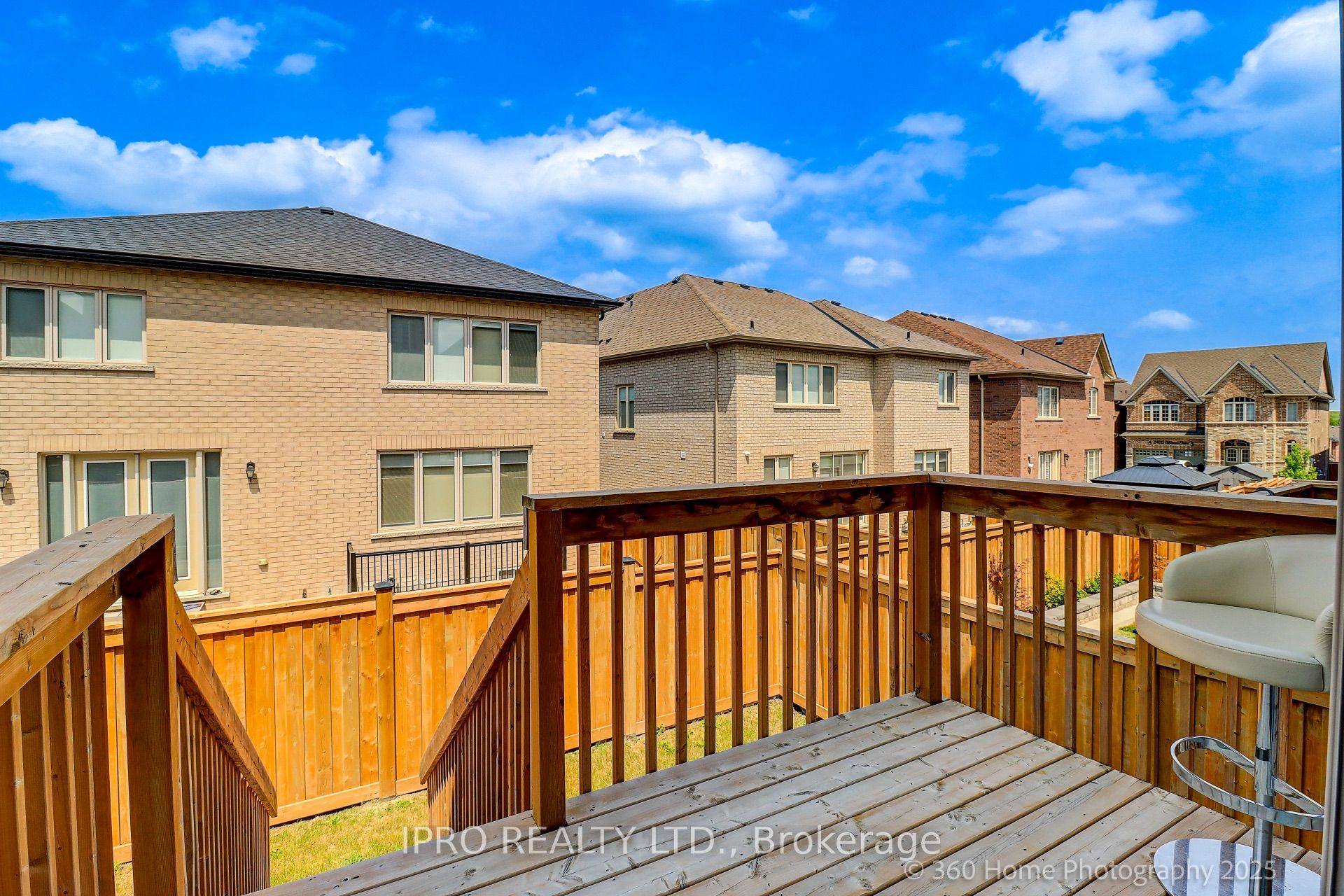 2486 Florentine Place Property Photo 8