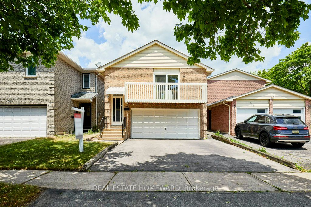 704 Abingdon Court Property Photo 1