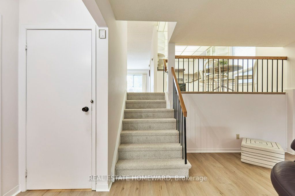 704 Abingdon Court Property Photo 10