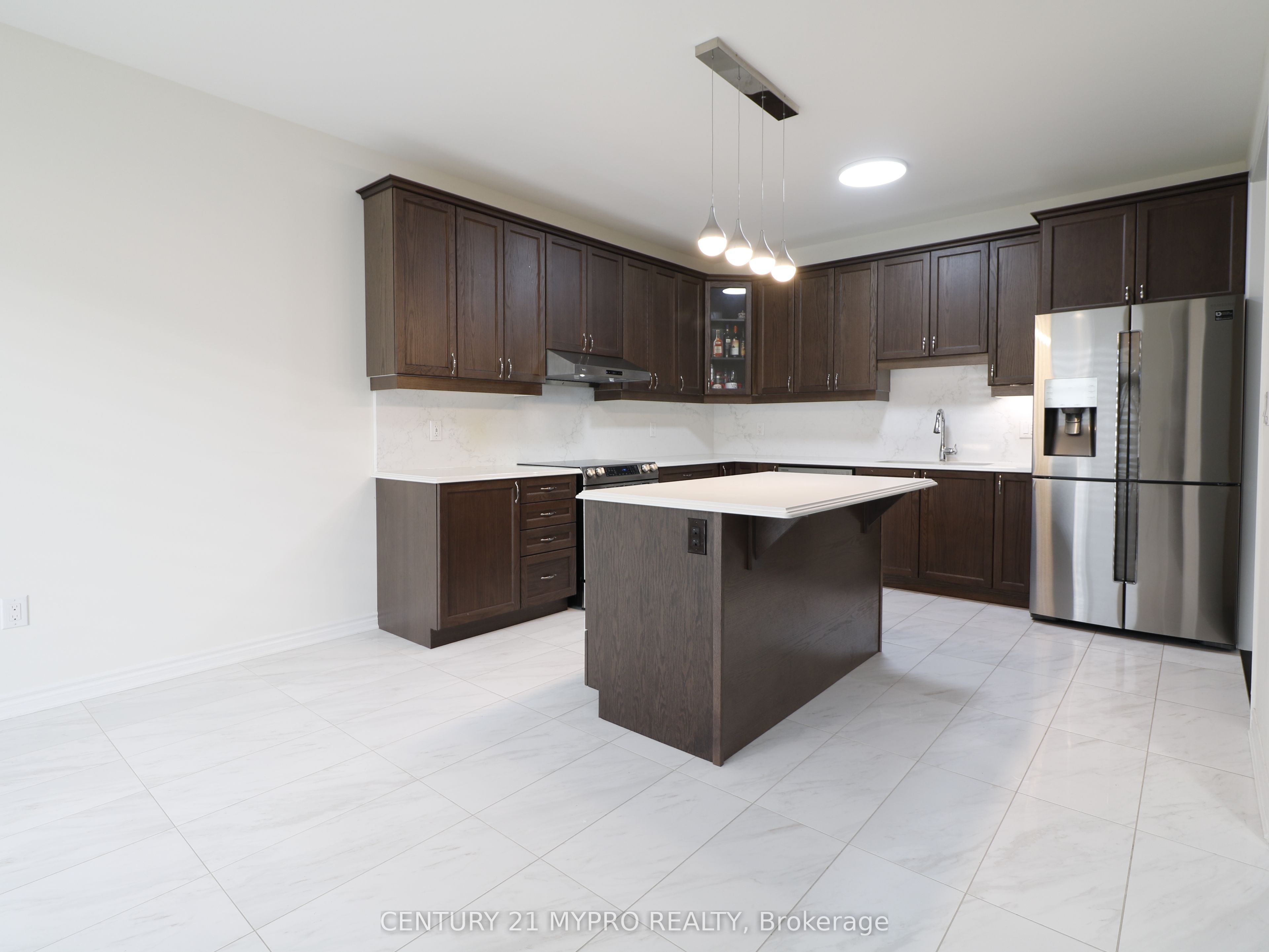 #main & 2nd Flr - 71 Westfield Drive Property Photo 16