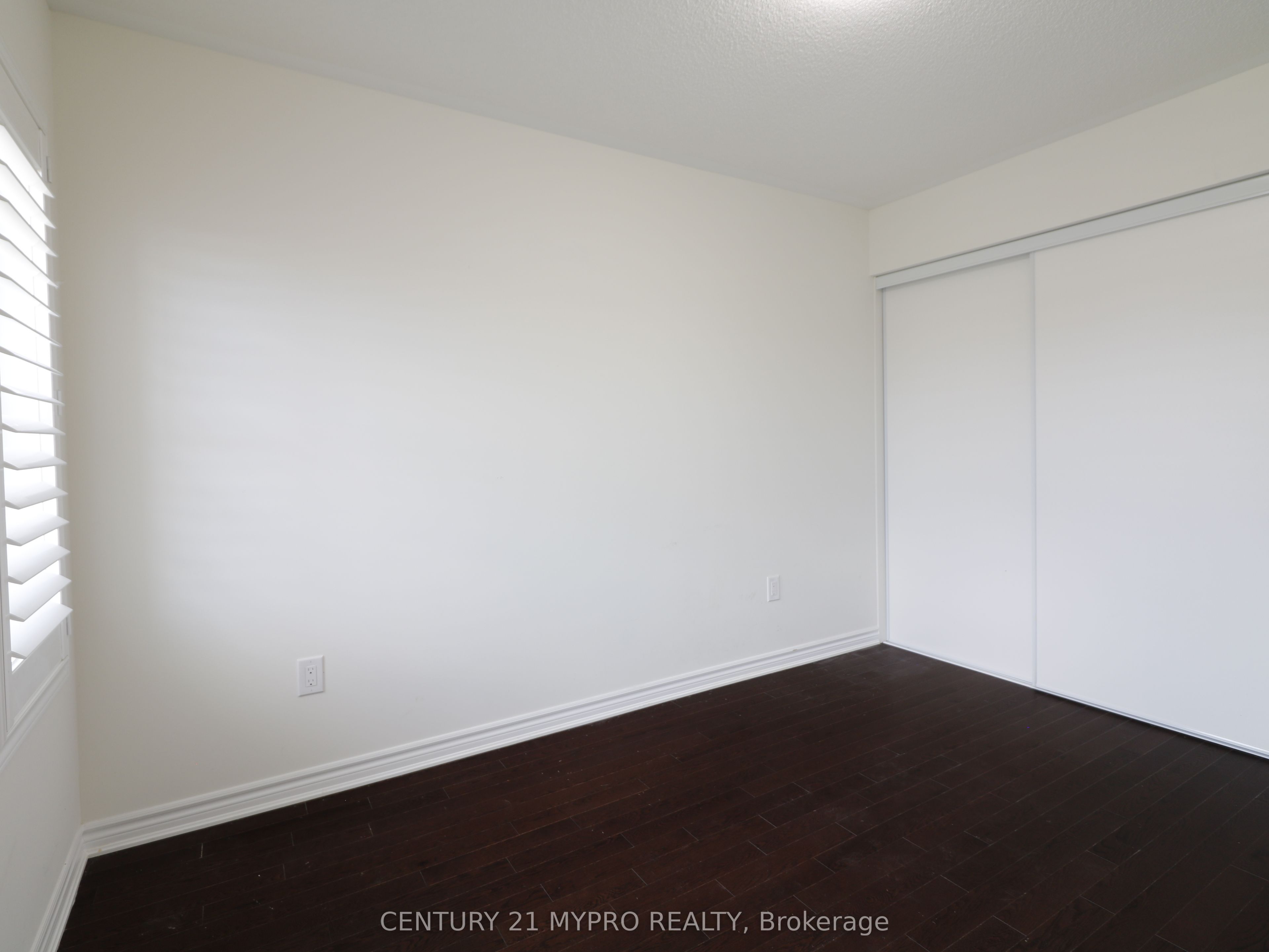 #main & 2nd Flr - 71 Westfield Drive Property Photo 29