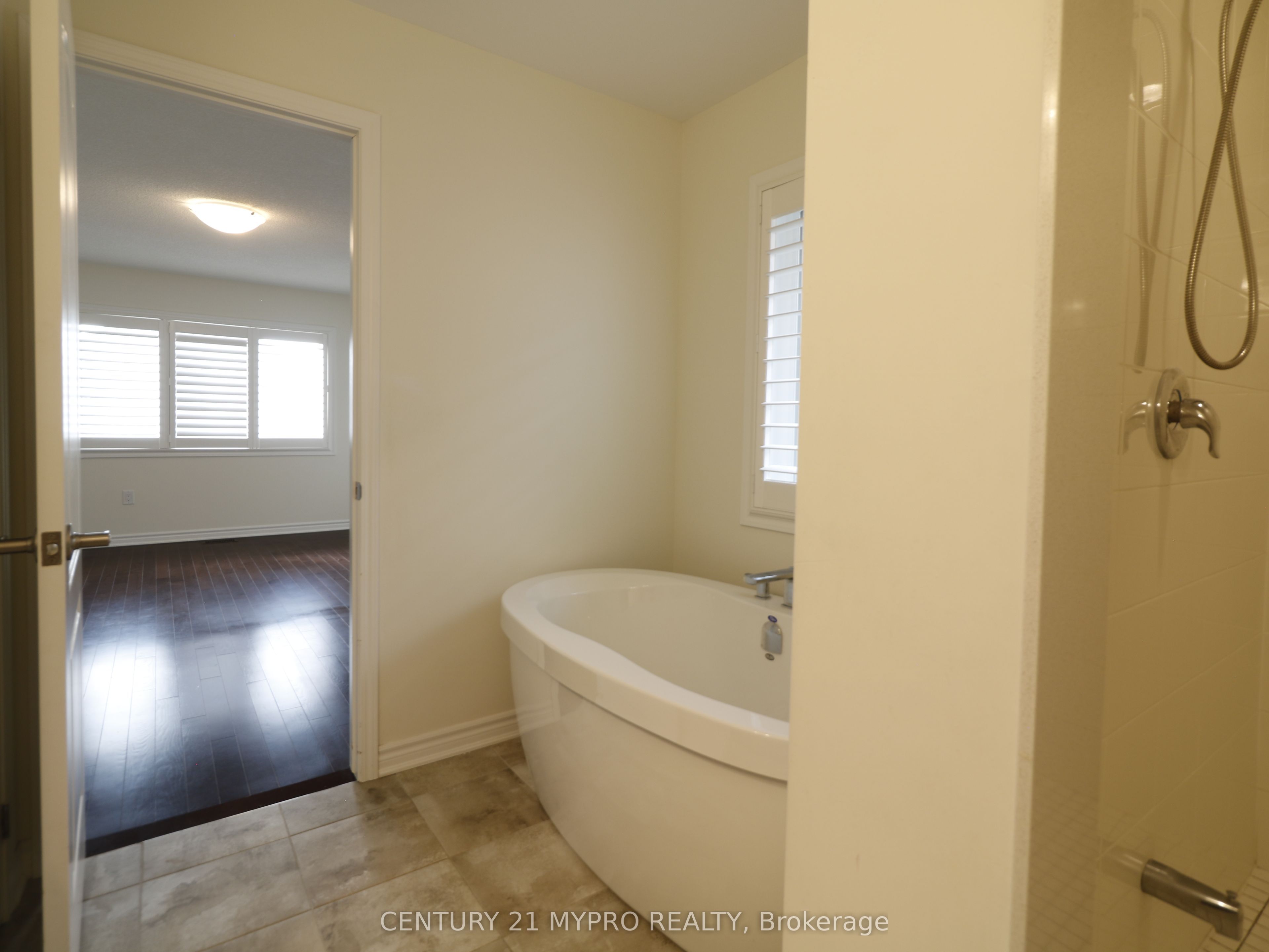 #main & 2nd Flr - 71 Westfield Drive Property Photo 40