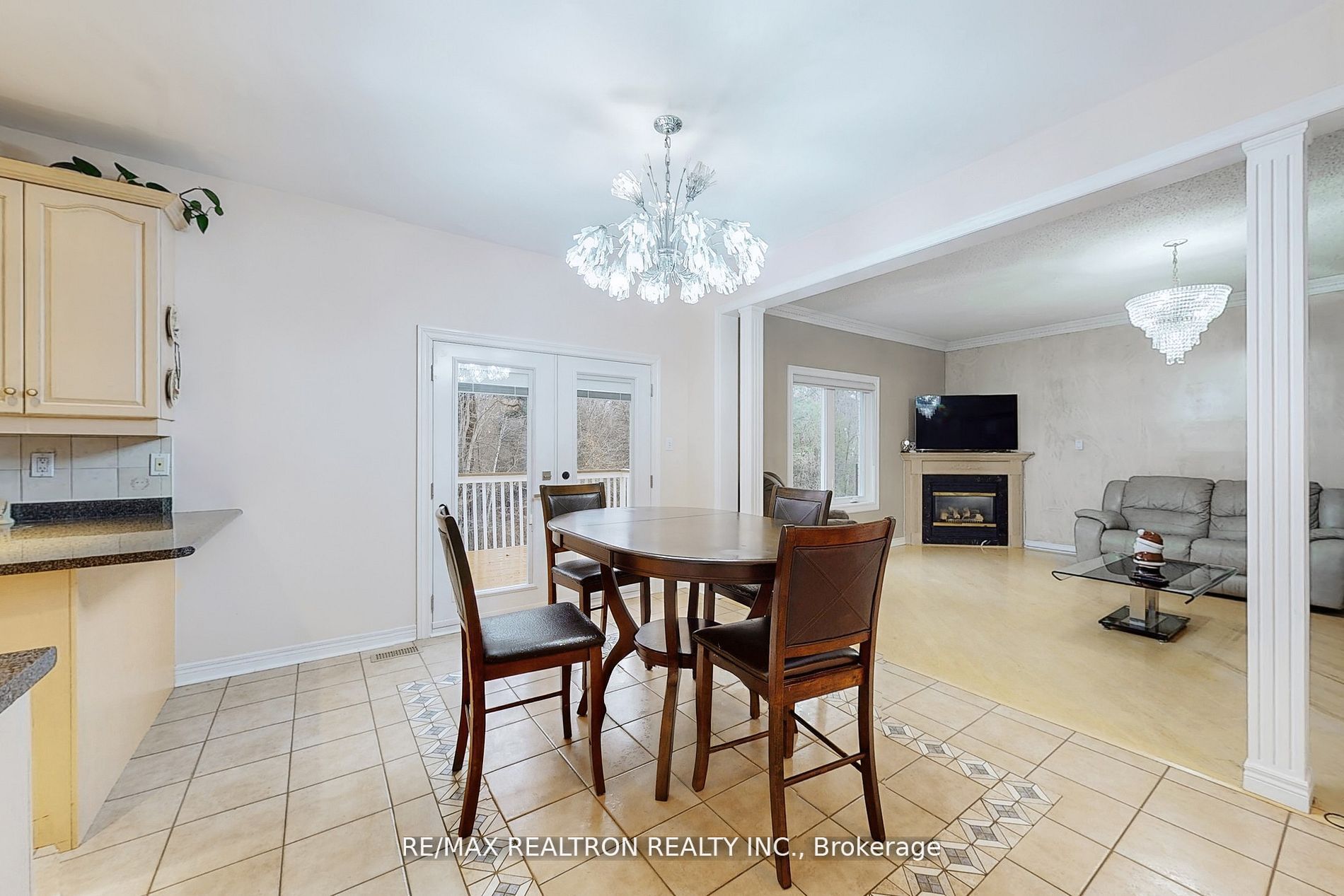 1139 Gossamer Drive Property Photo 14