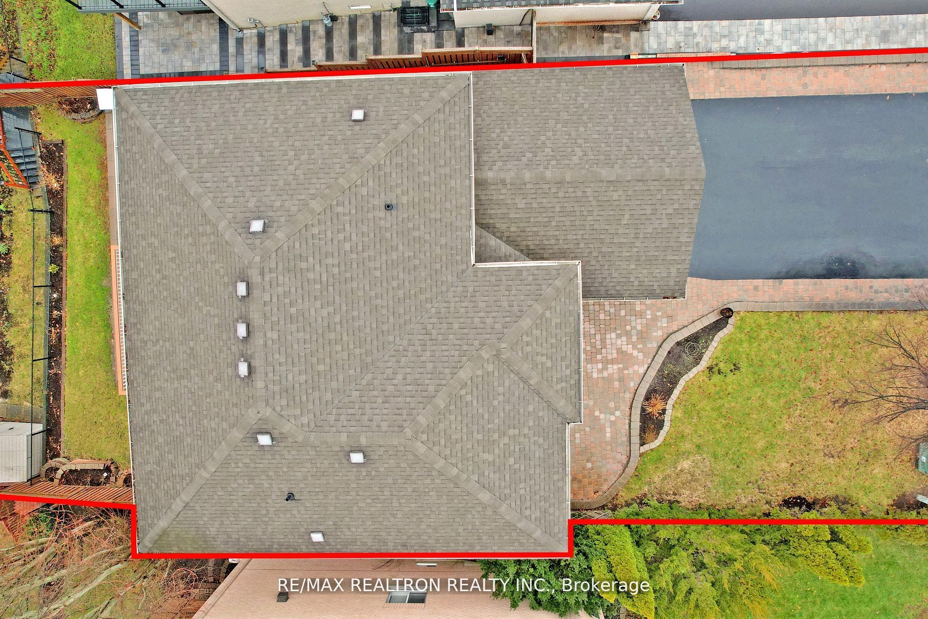 1139 Gossamer Drive Property Photo 32