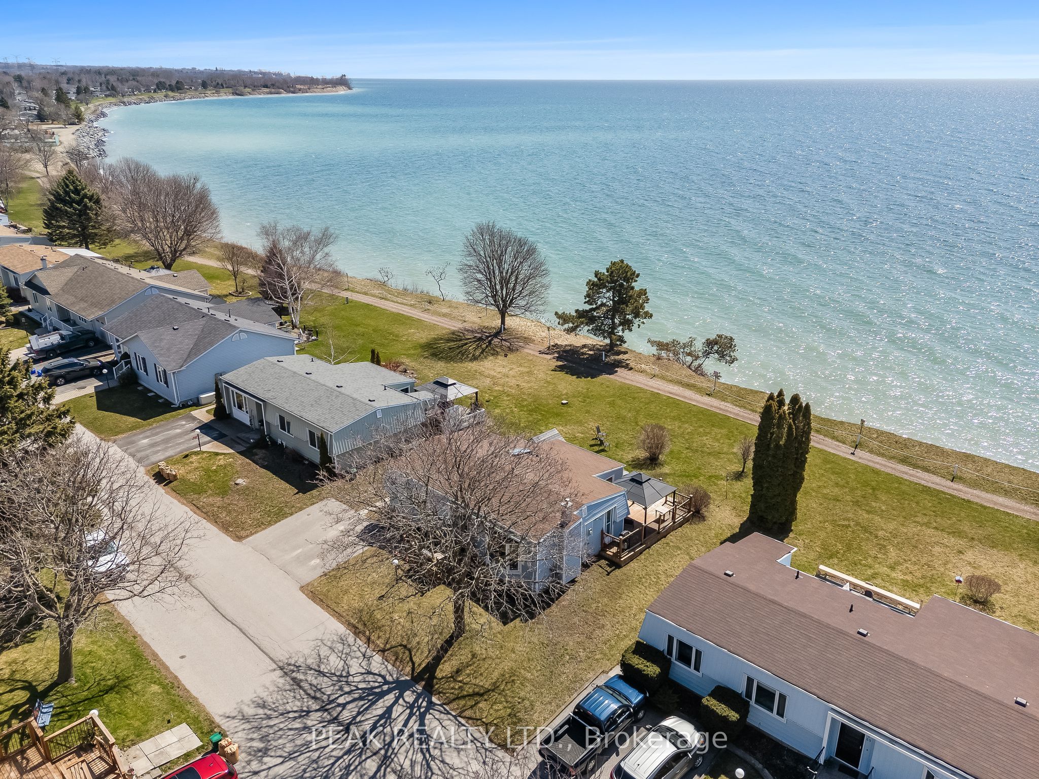 71 Bluffs Road Property Photo 37