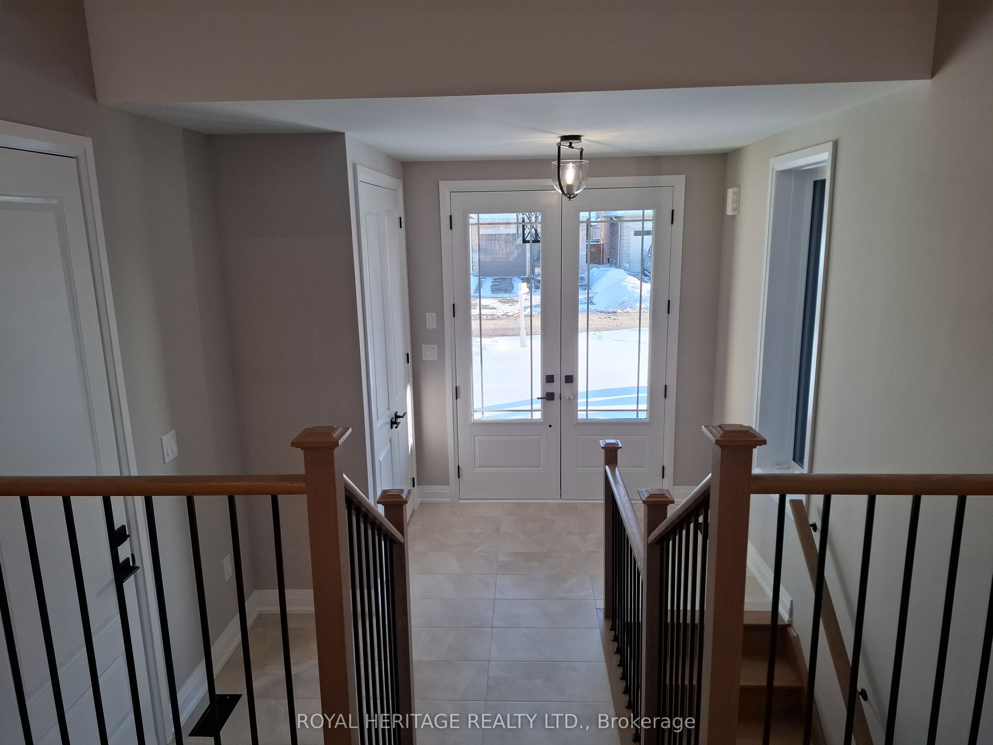 8 St Augustine Drive Property Photo 6