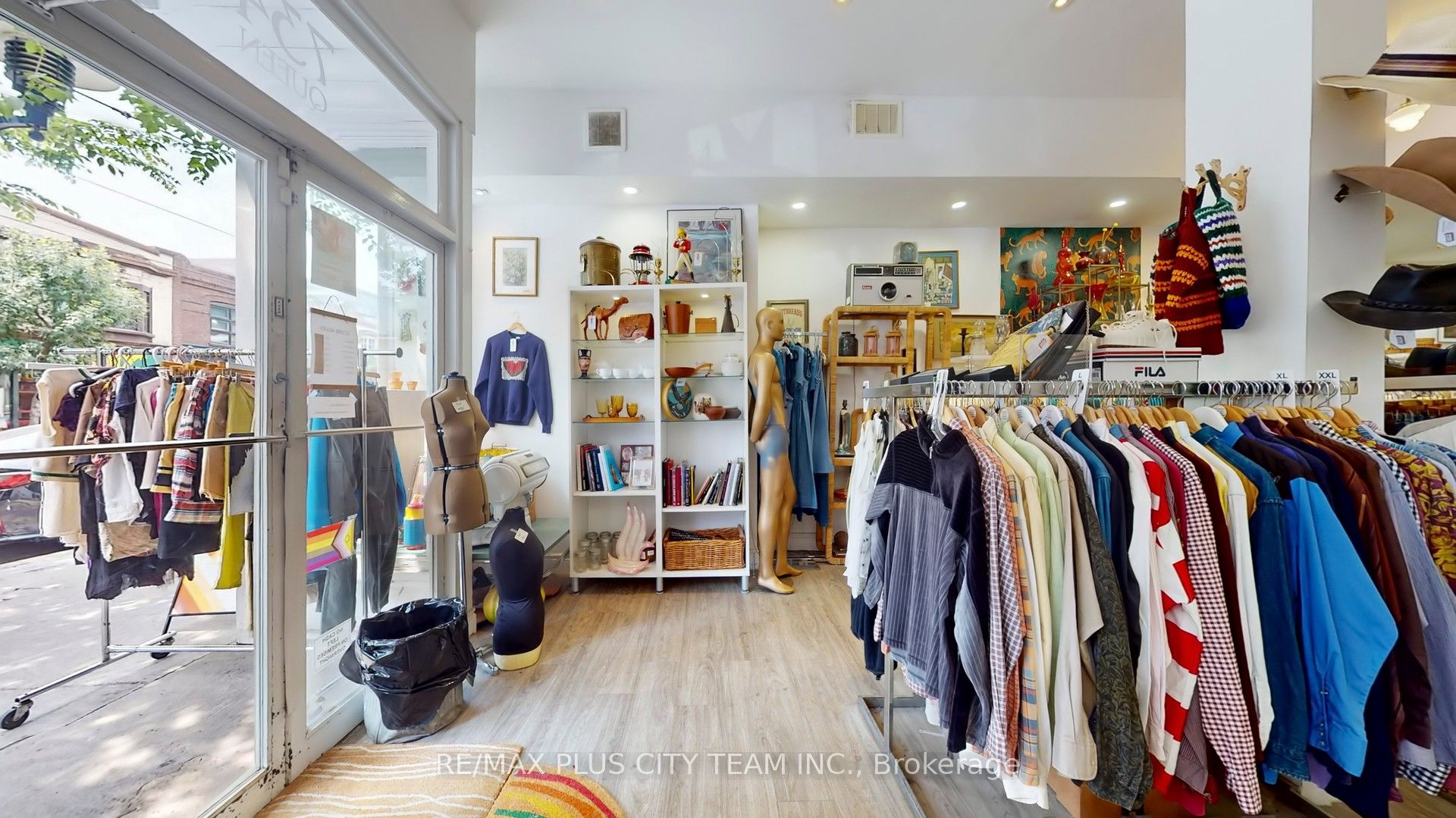 734 Queen Street E 1 Property Photo 12
