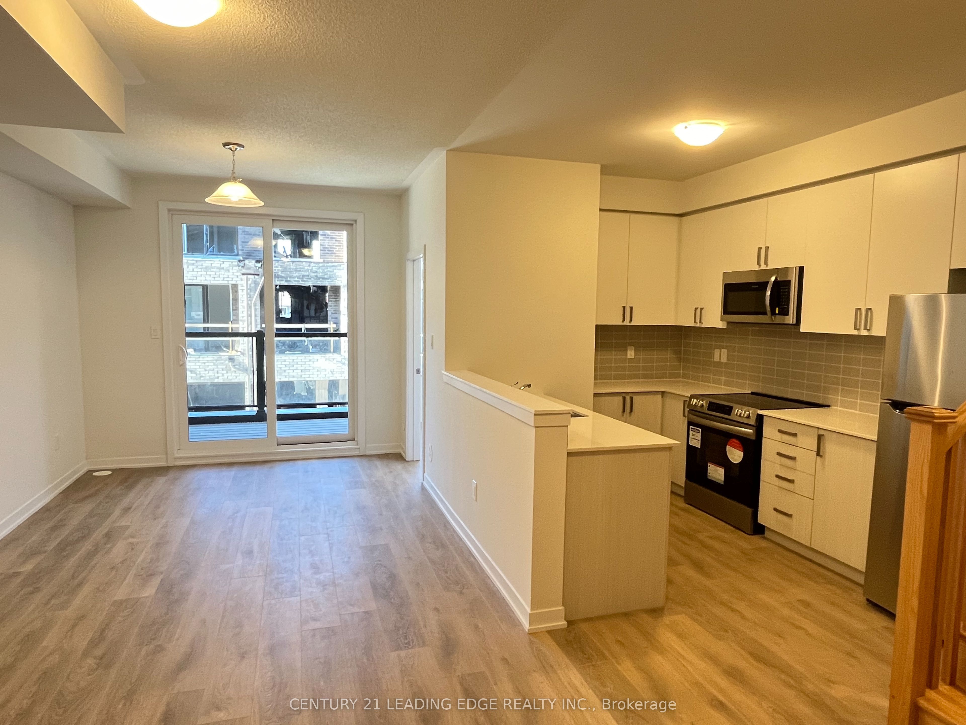 #1312 - 1865 Pickering Parkway Property Photo 2