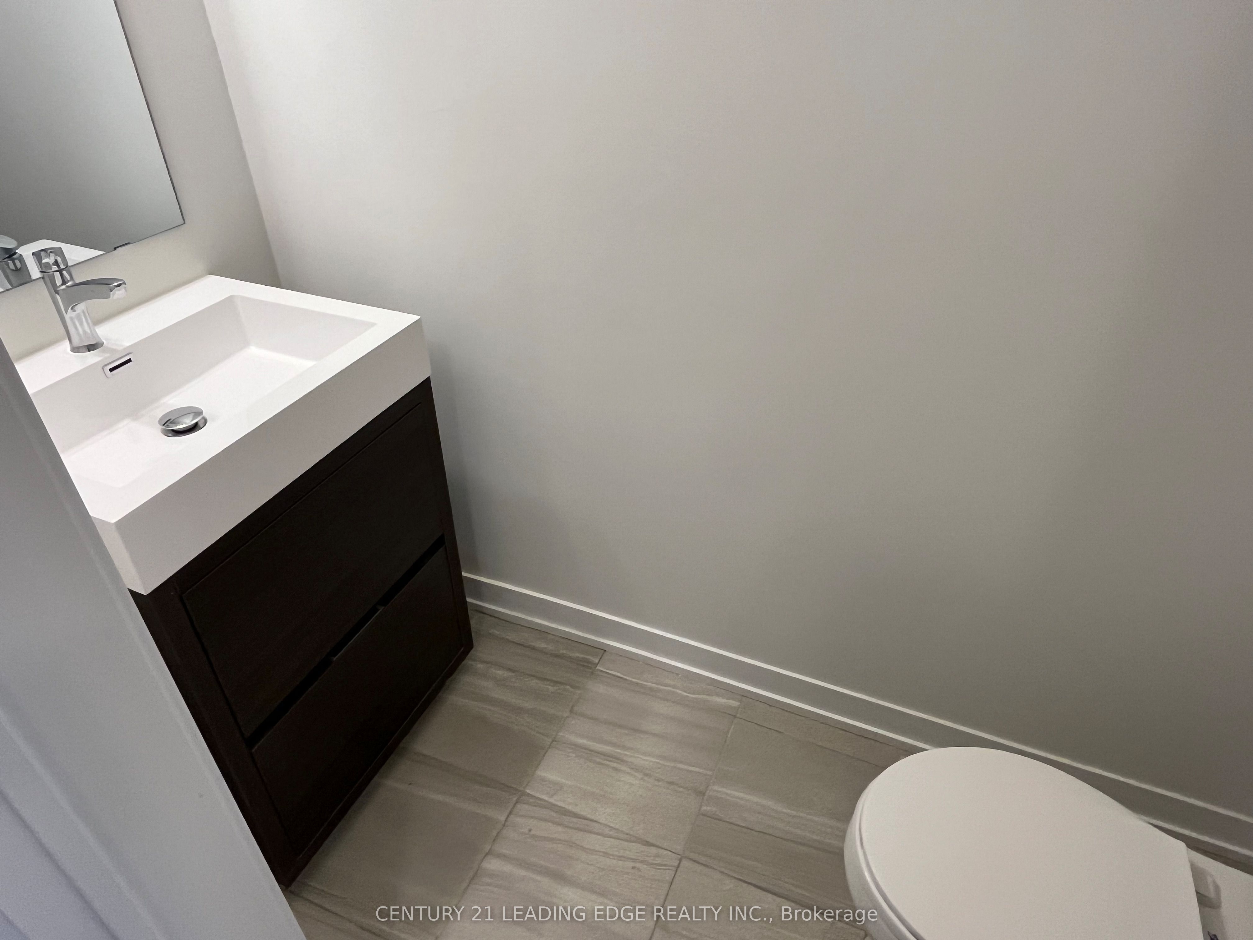 #1312 - 1865 Pickering Parkway Property Photo 8