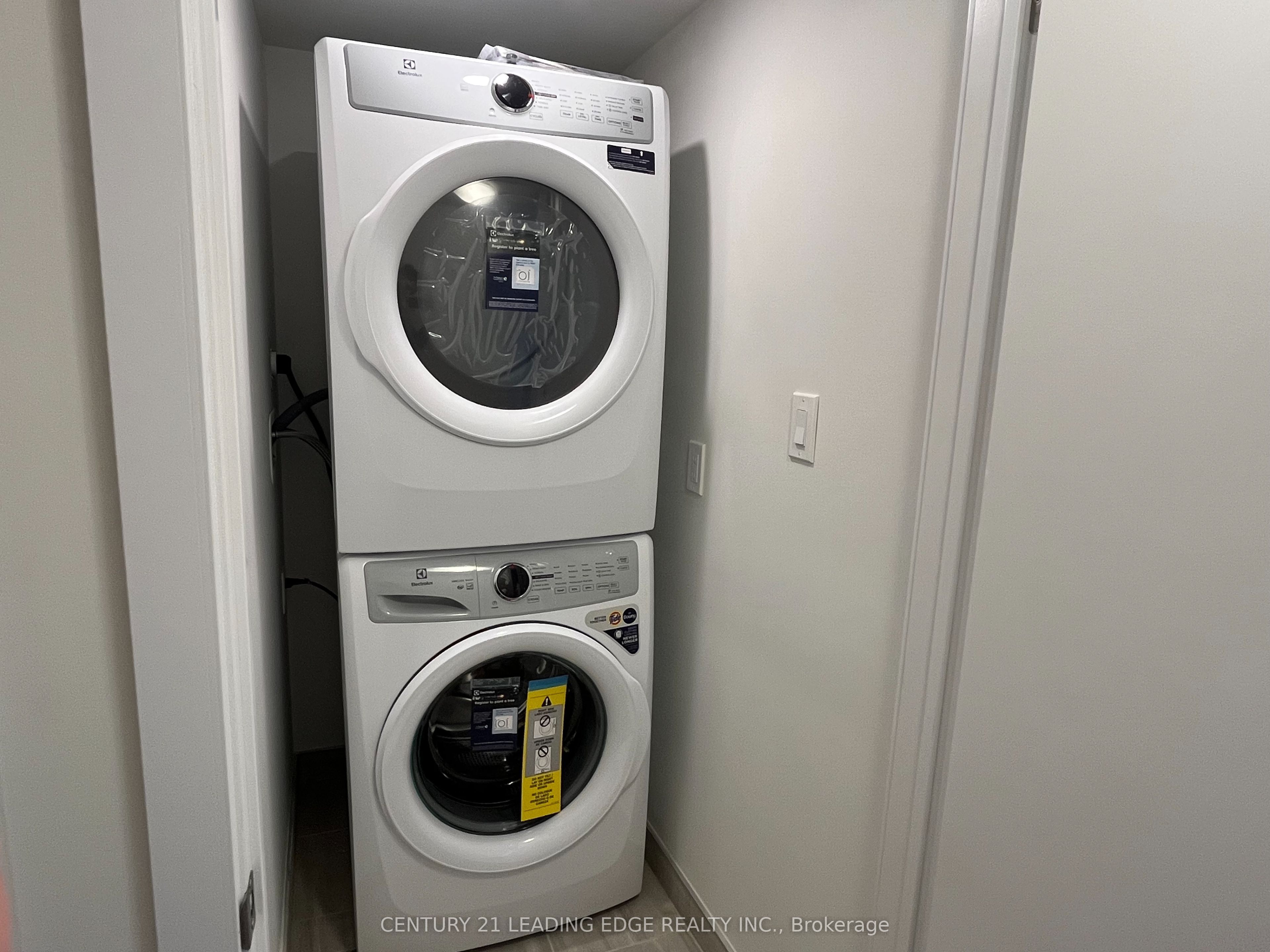 #1312 - 1865 Pickering Parkway Property Photo 12