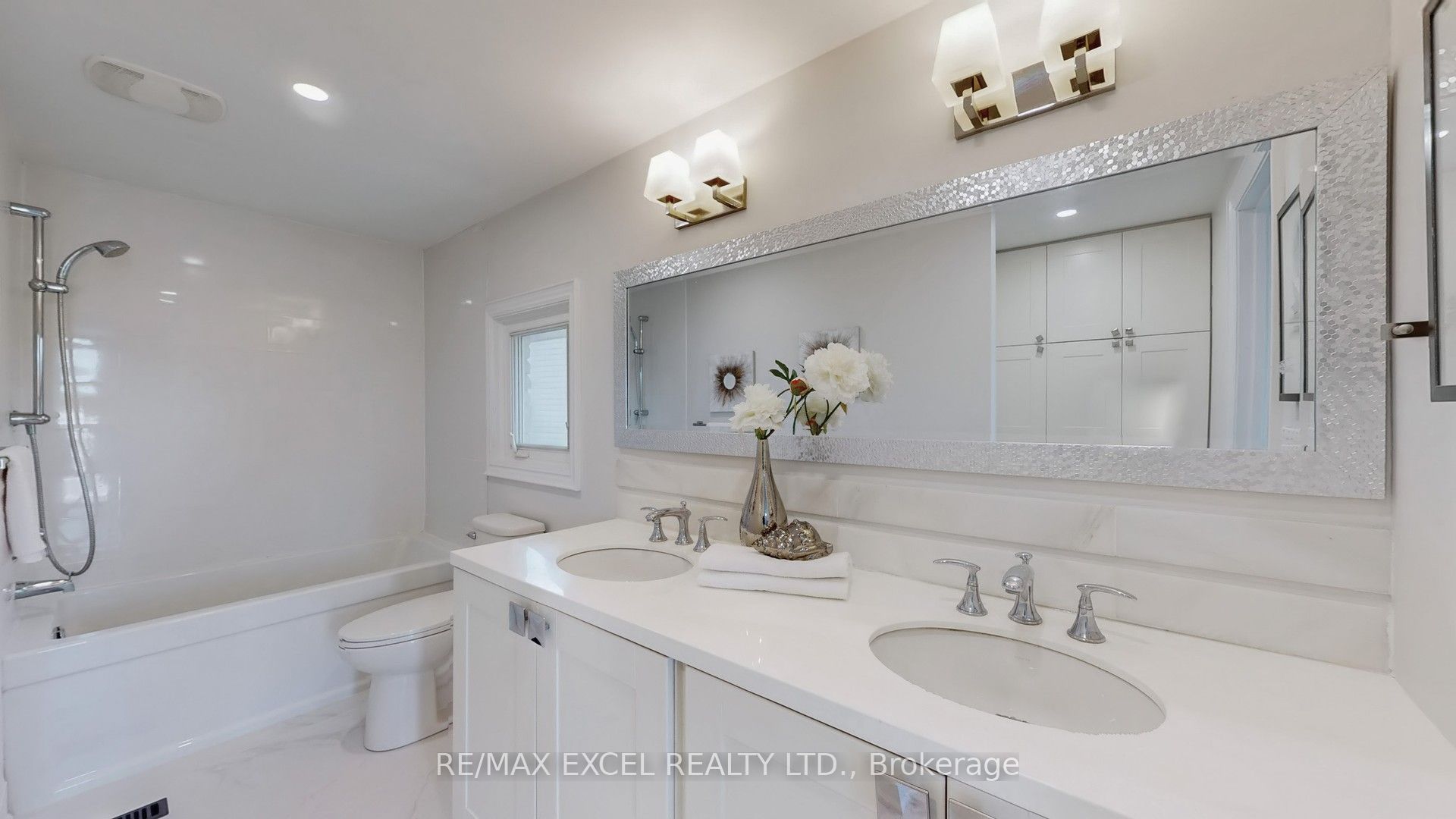 80 Eagleview Crescent Property Photo 19