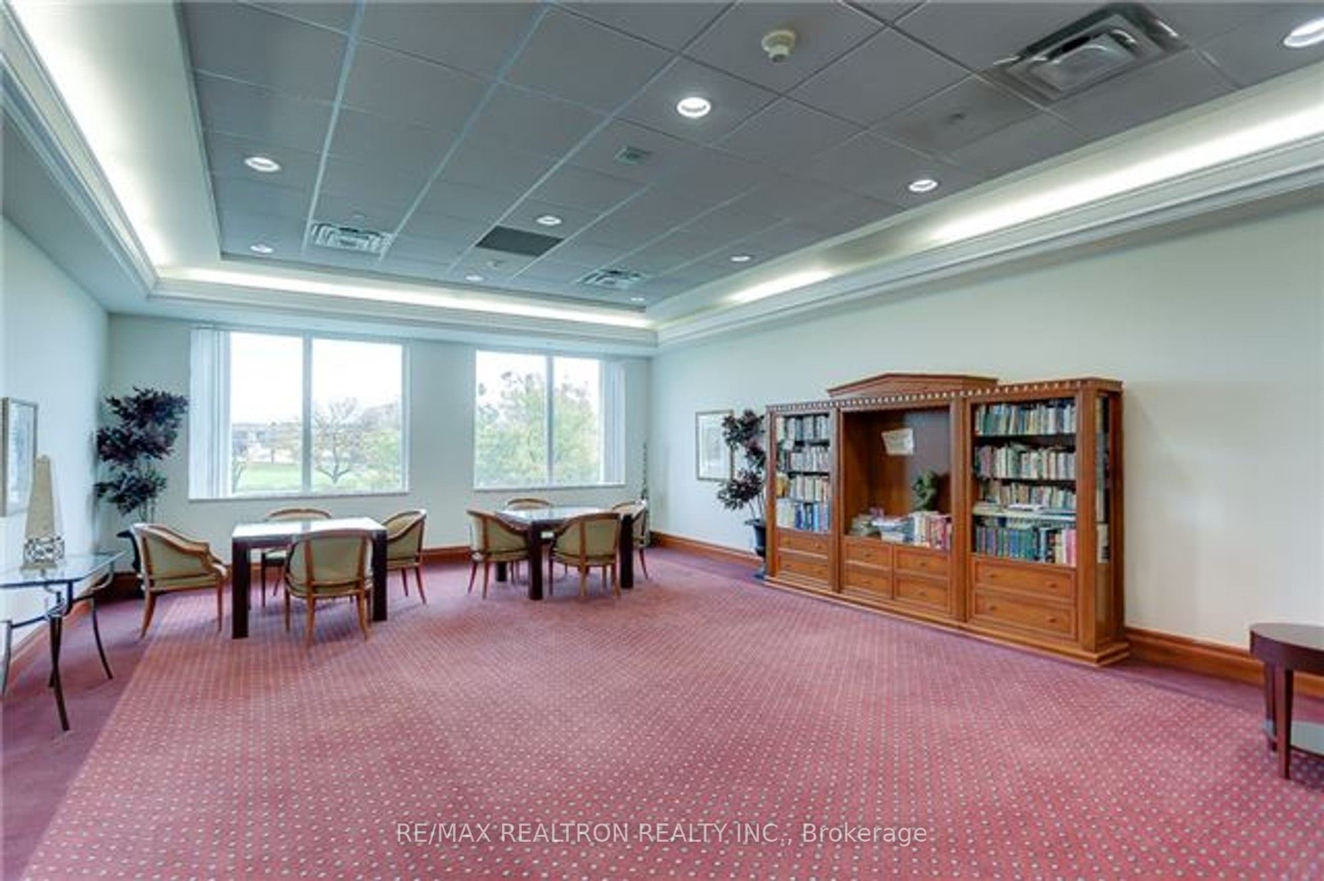 #1905 - 11 Lee Centre Drive Property Photo 19