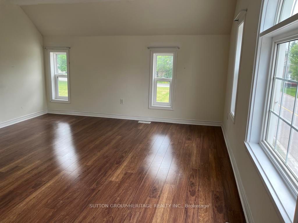 4973 Old Brock Road Property Photo 10