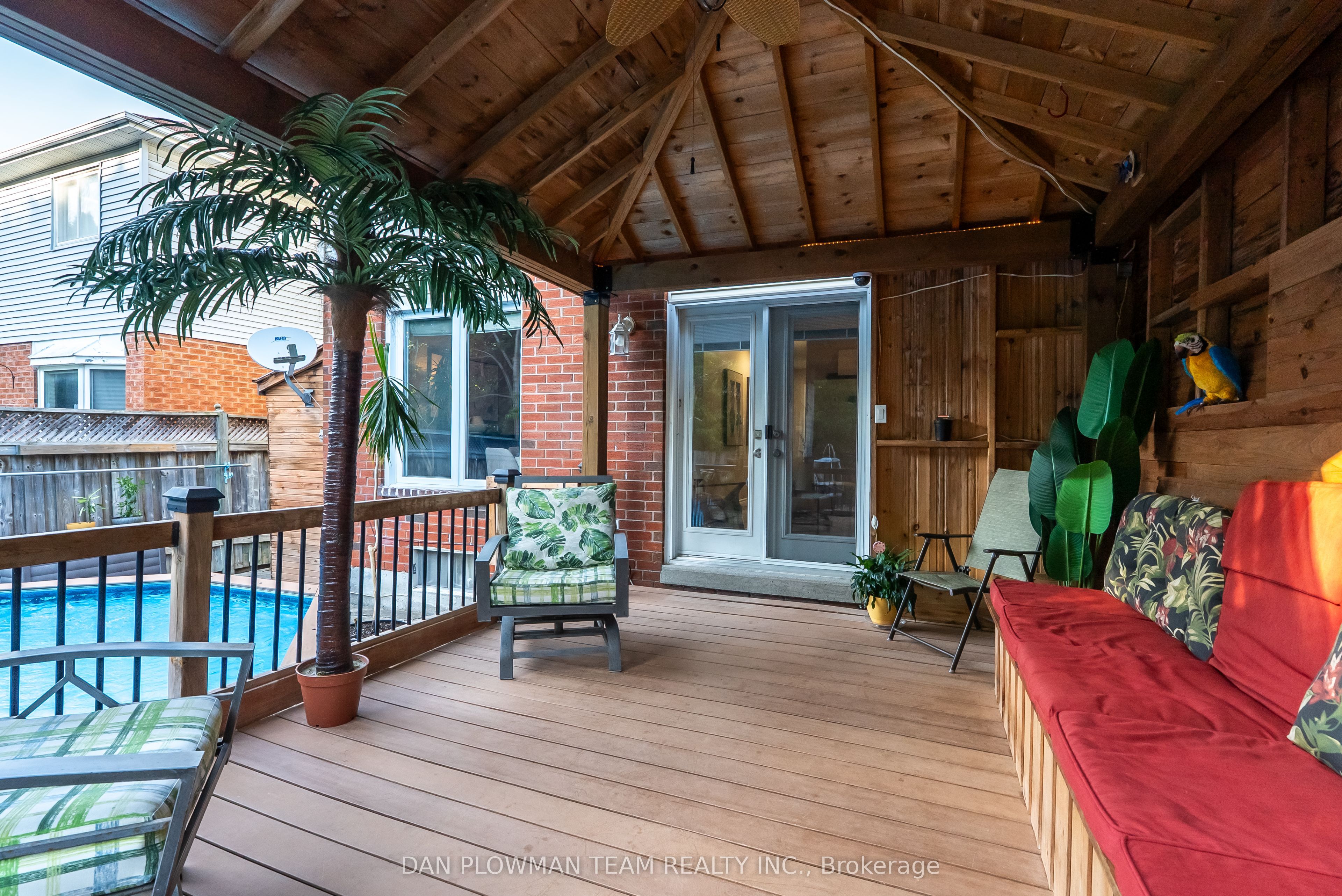 12 Longwood Court Property Photo 35