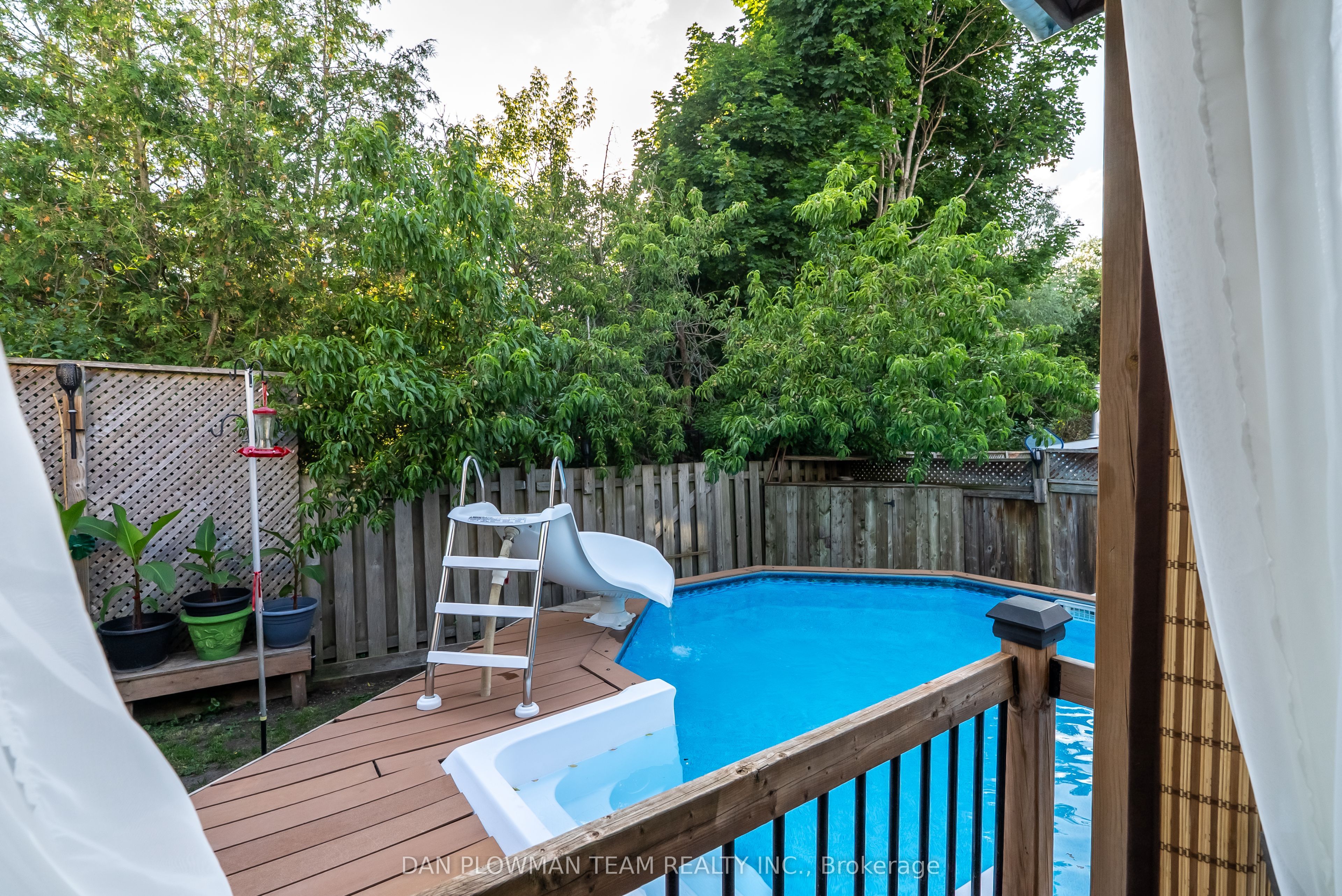 12 Longwood Court Property Photo 38