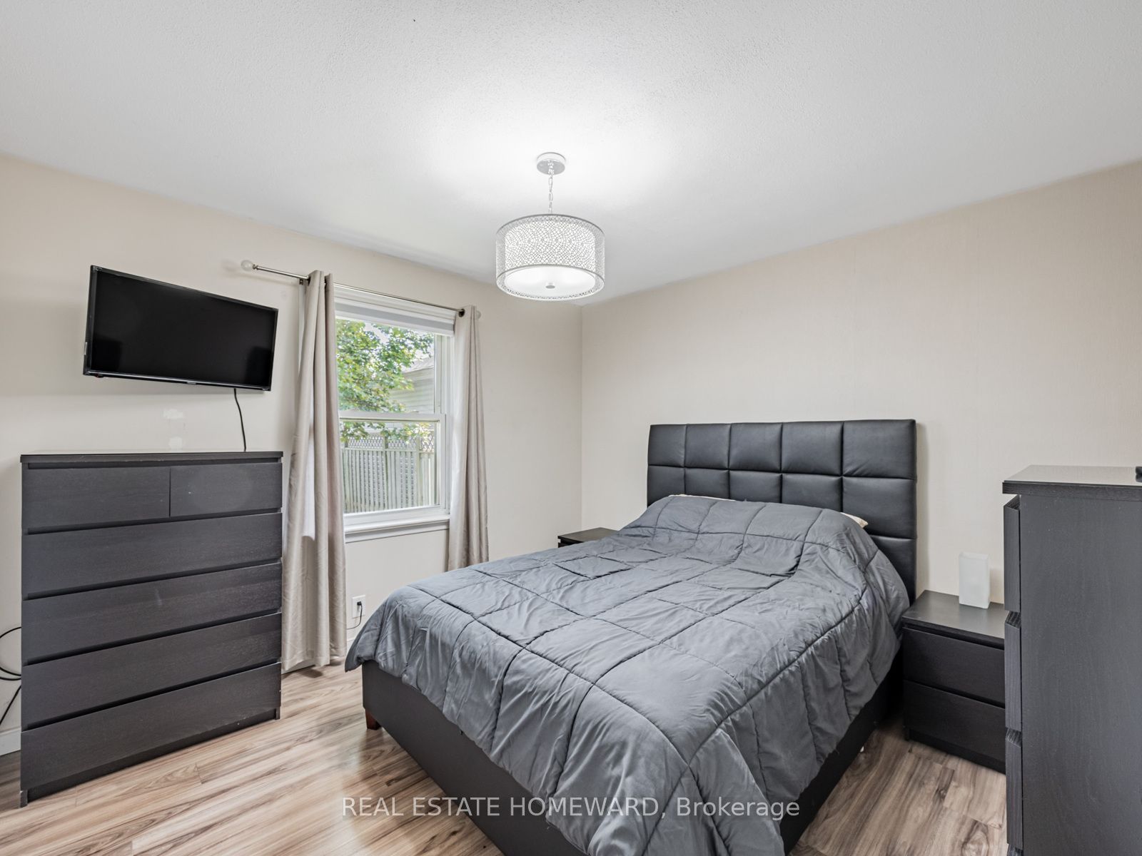793 Eastglen Drive Property Photo 14