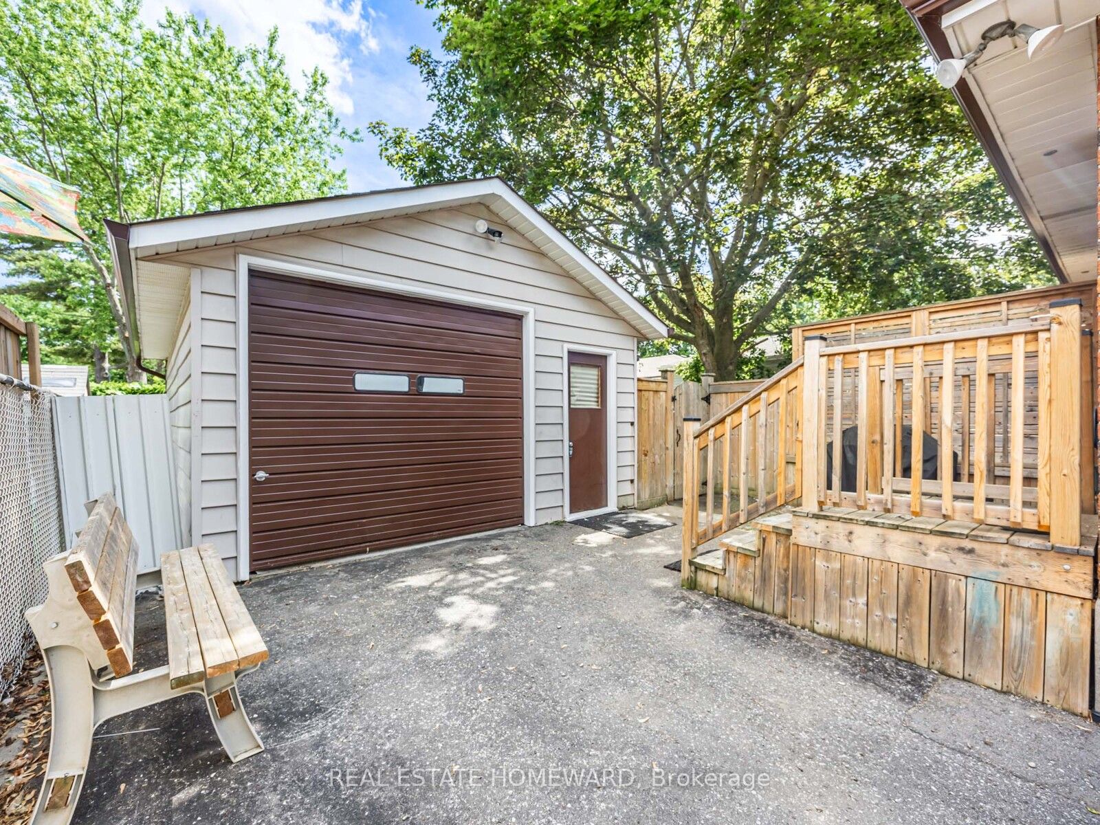 793 Eastglen Drive Property Photo 19