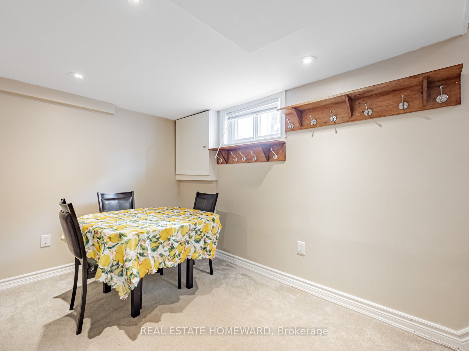 793 Eastglen Drive Property Photo 24