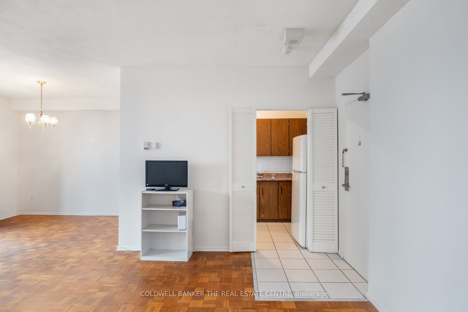 1 Massey Square Ph 15 Property Photo 11