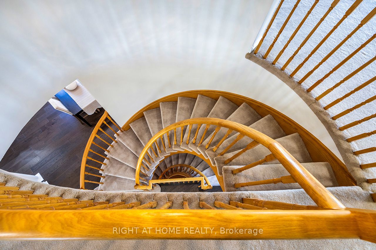 148 Brookhouse Drive Property Photo 38