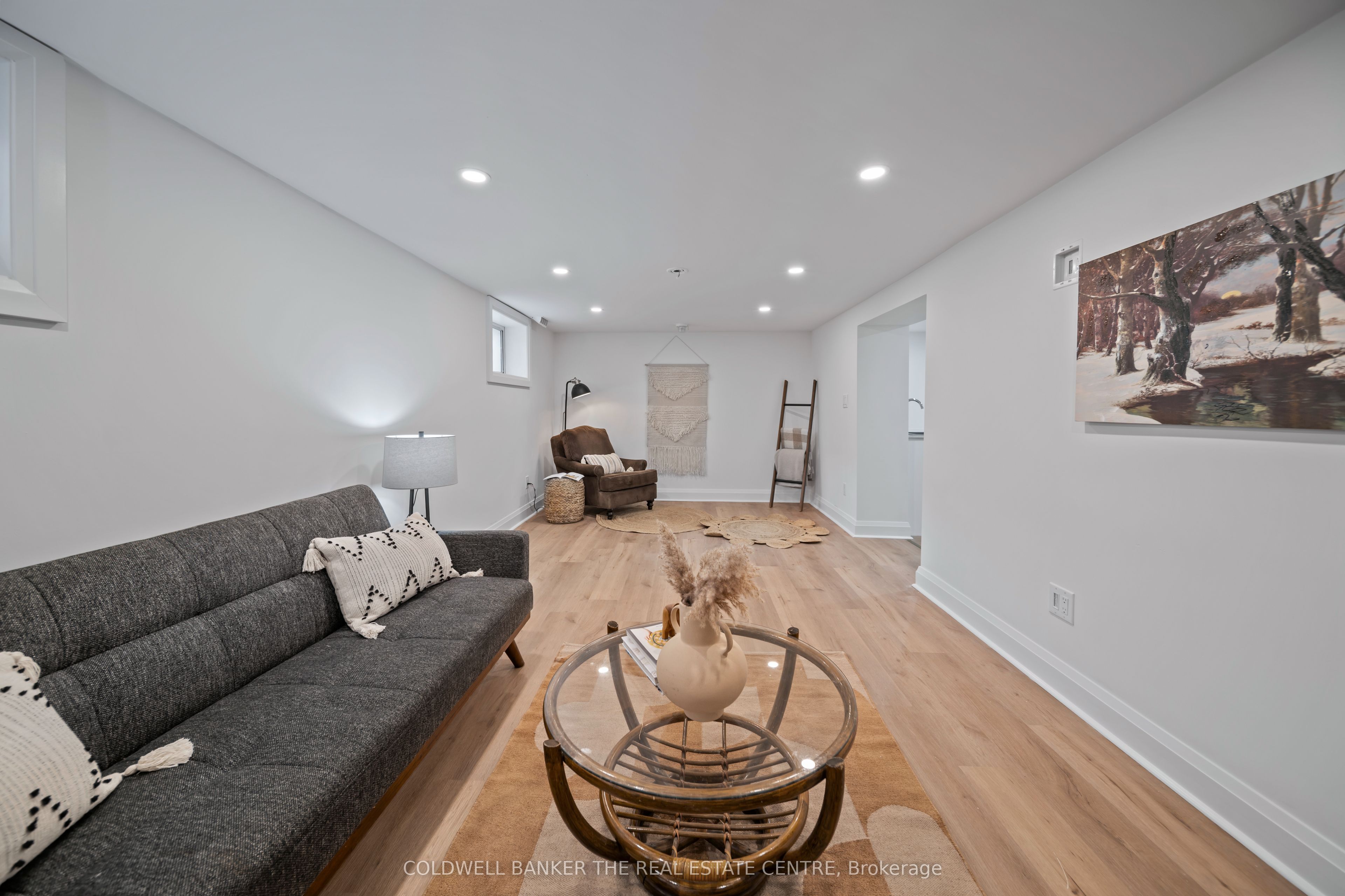 135 Lord Roberts Drive Property Photo 25