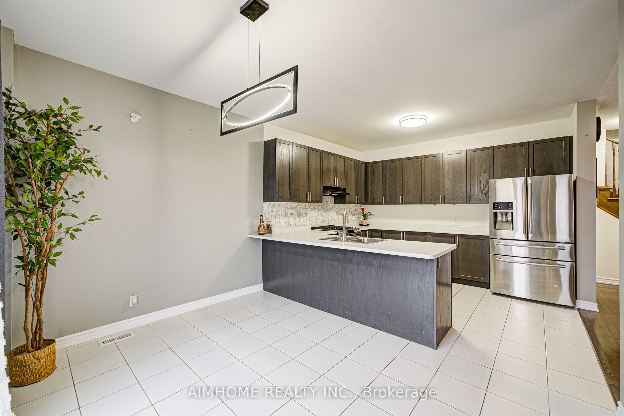 2383 Dobbinton Street Property Photo 21