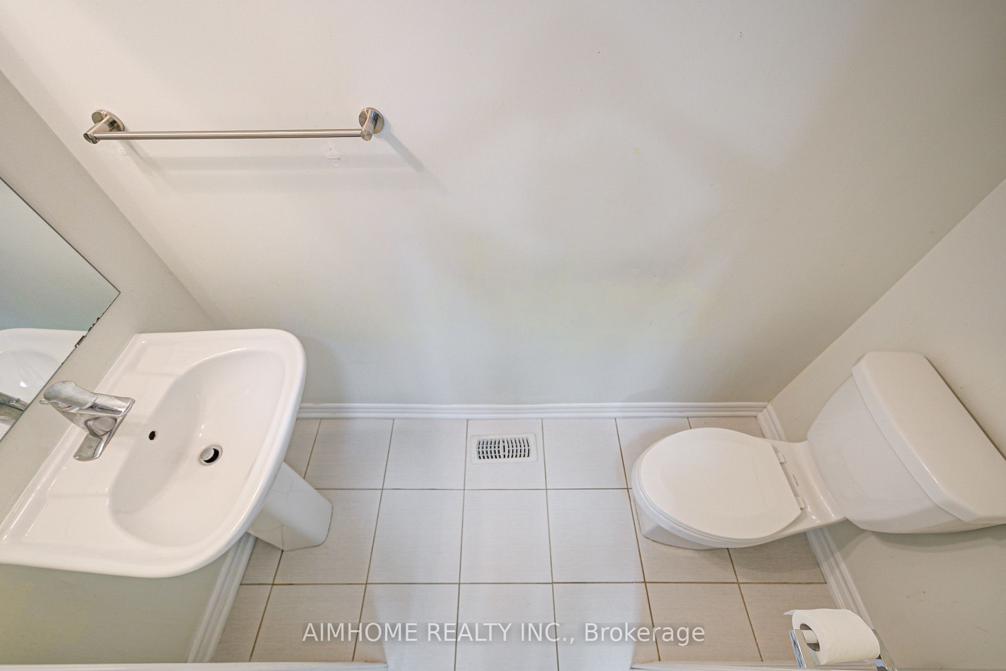 2383 Dobbinton Street Property Photo 26