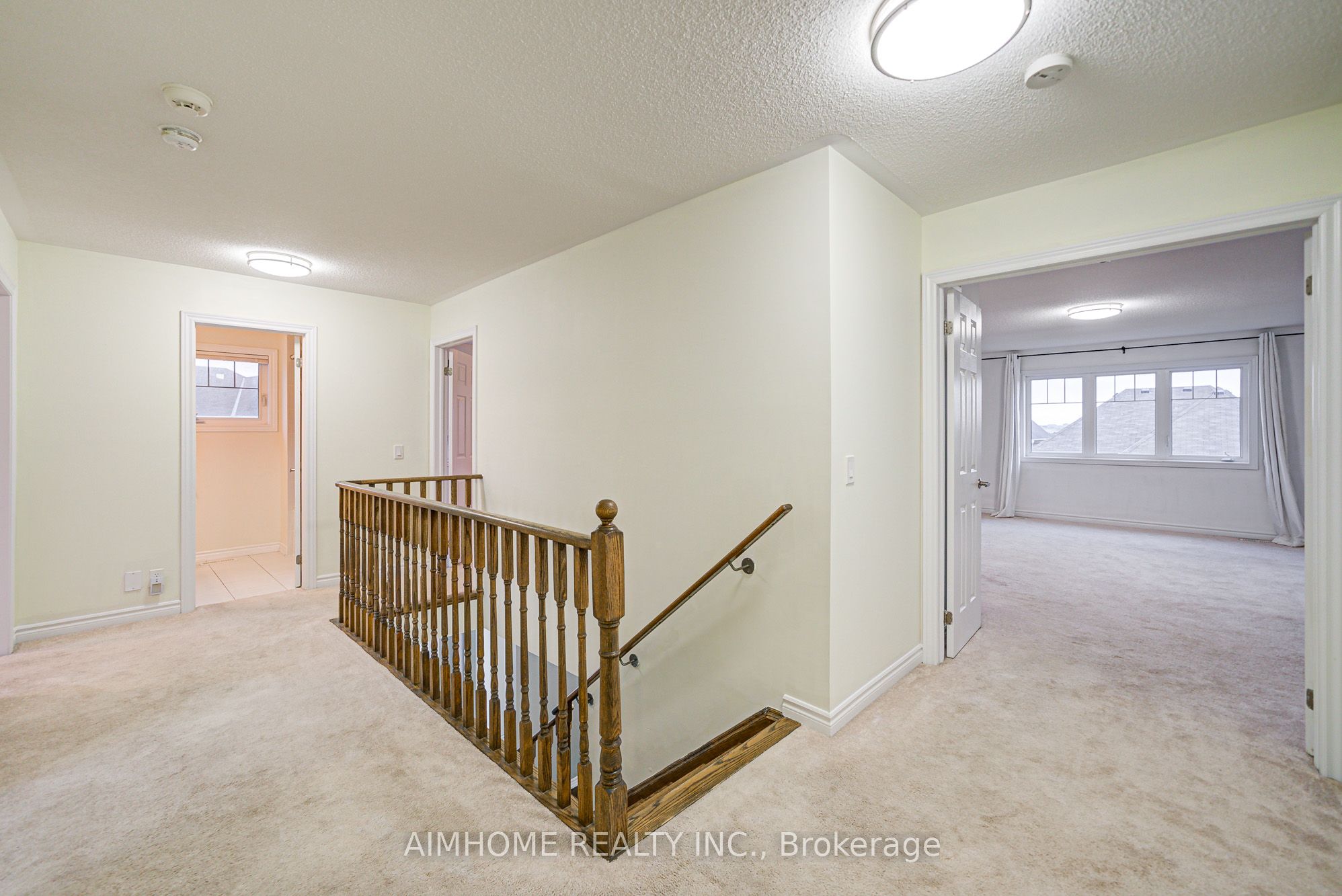 2383 Dobbinton Street Property Photo 28