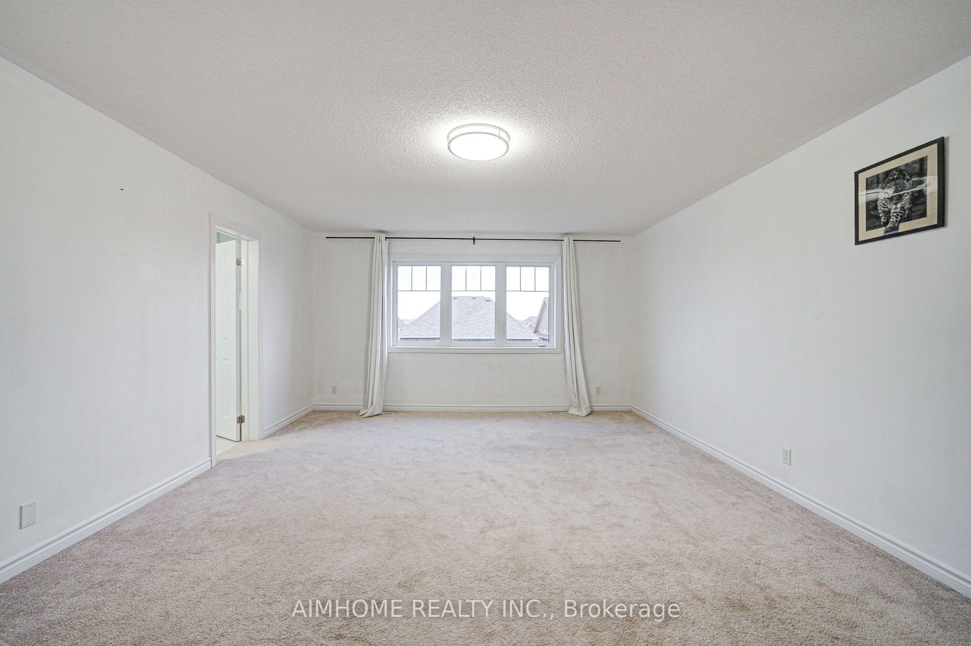 2383 Dobbinton Street Property Photo 33