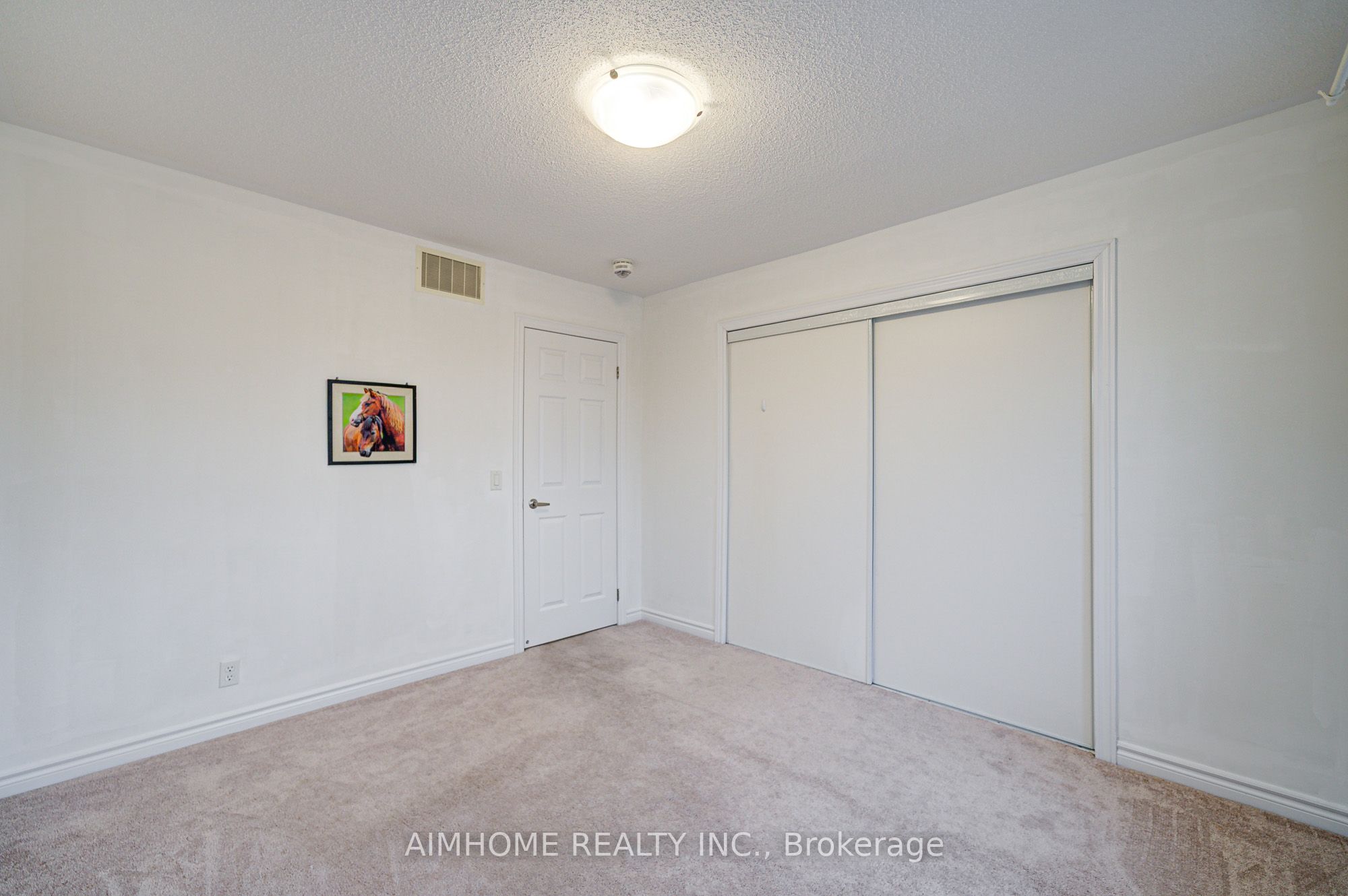 2383 Dobbinton Street Property Photo 45