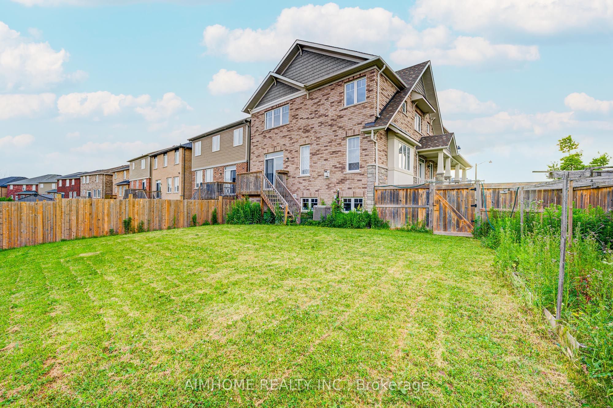 2383 Dobbinton Street Property Photo 50