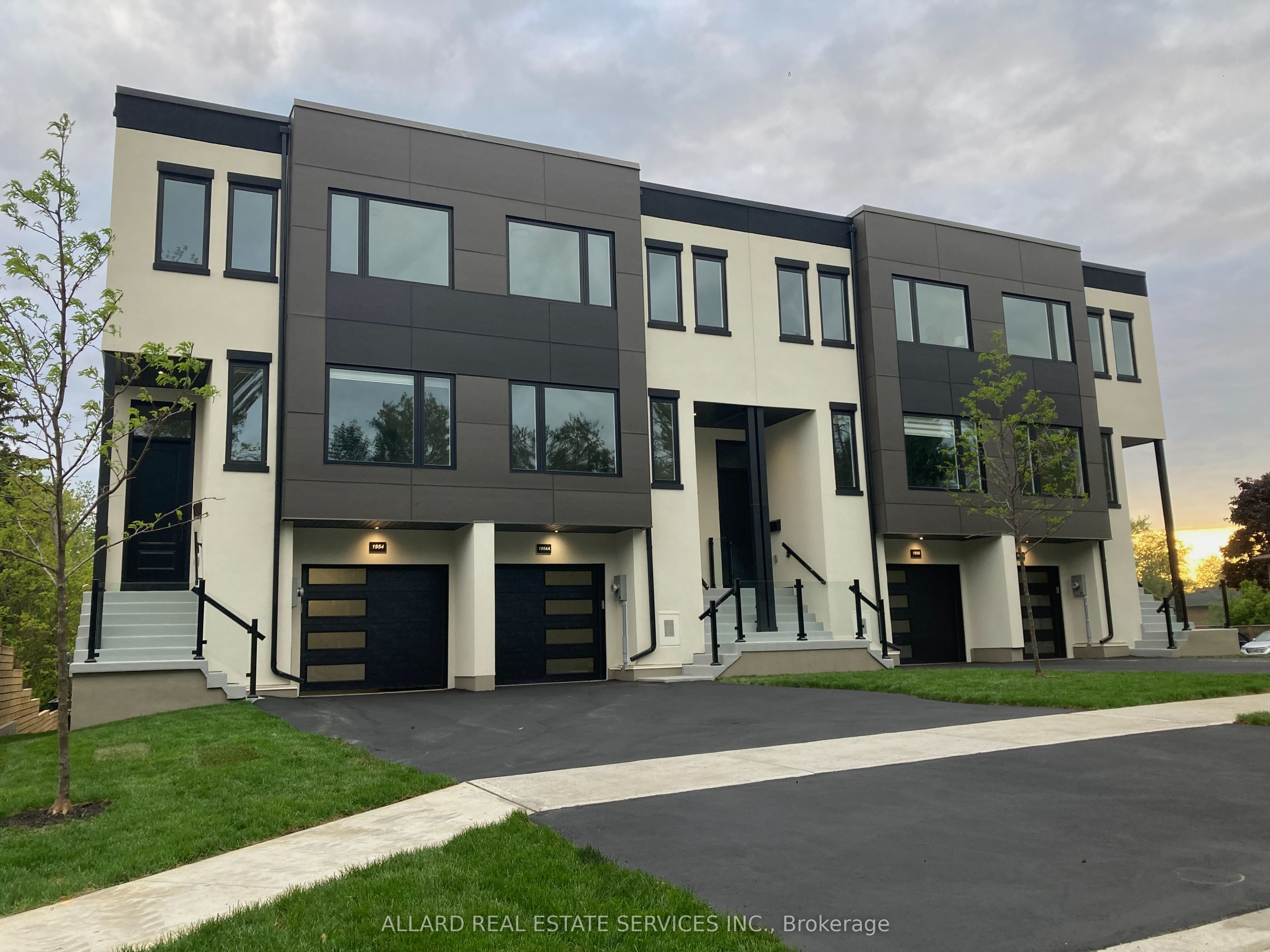 1954 Valley Farm Road Property Photo 1