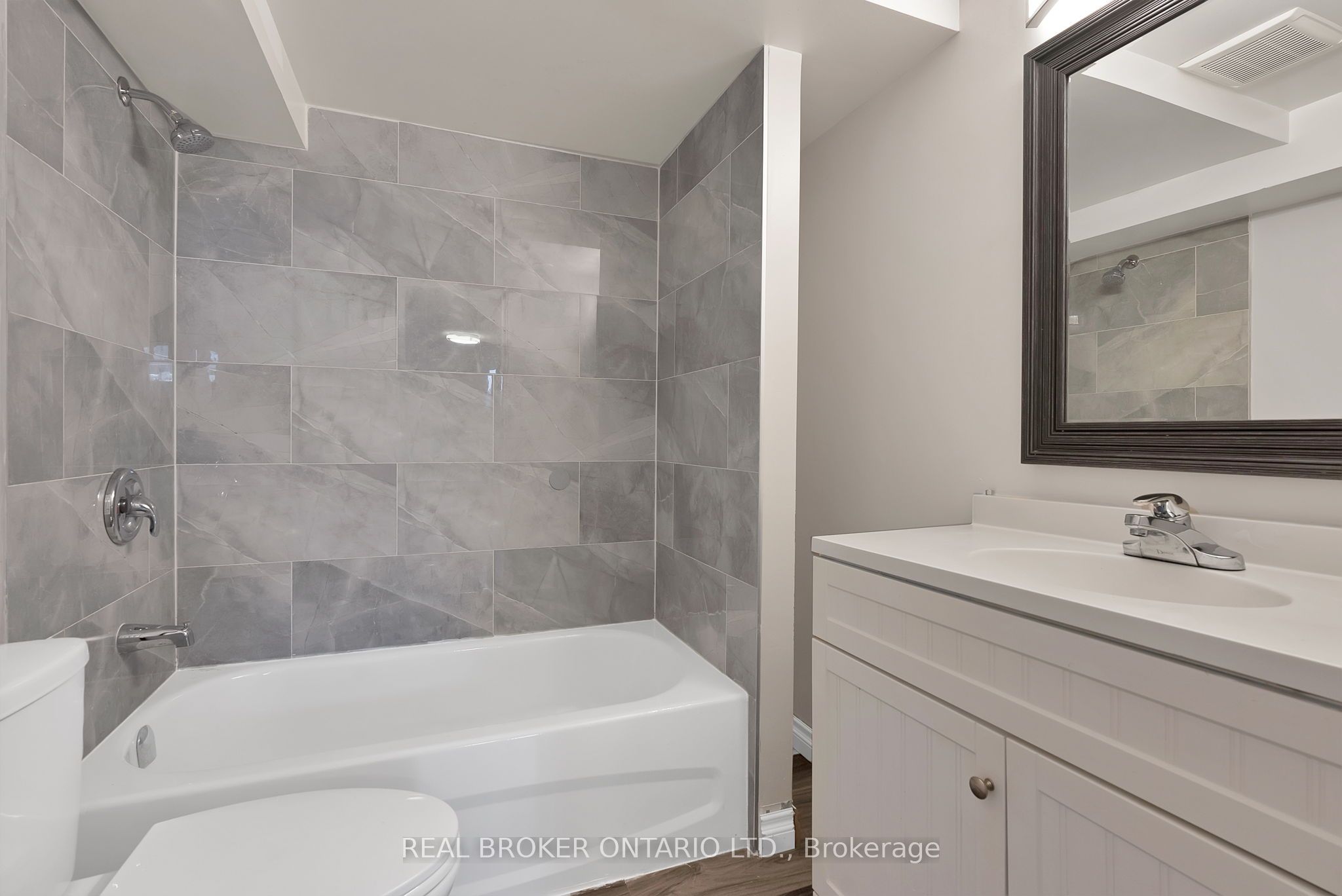87 Wellington Avenue W Bsmt Property Photo 5