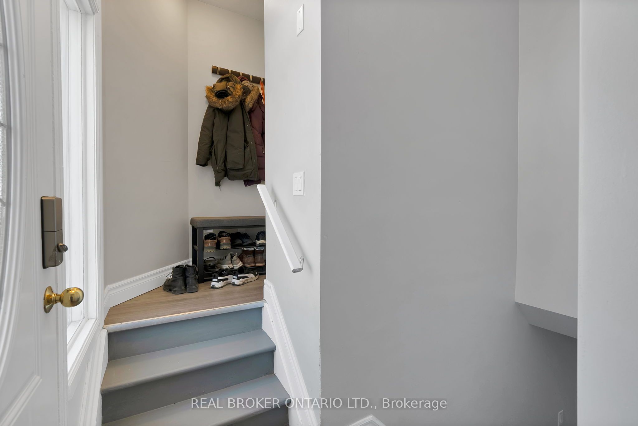 87 Wellington Avenue W Bsmt Property Photo 24