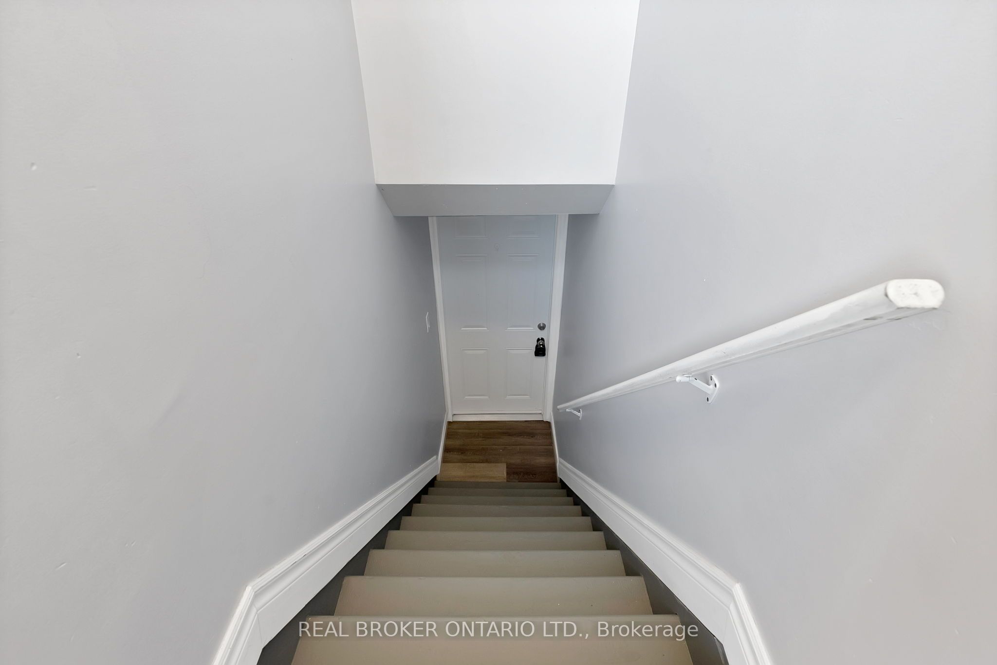 87 Wellington Avenue W Bsmt Property Photo 26