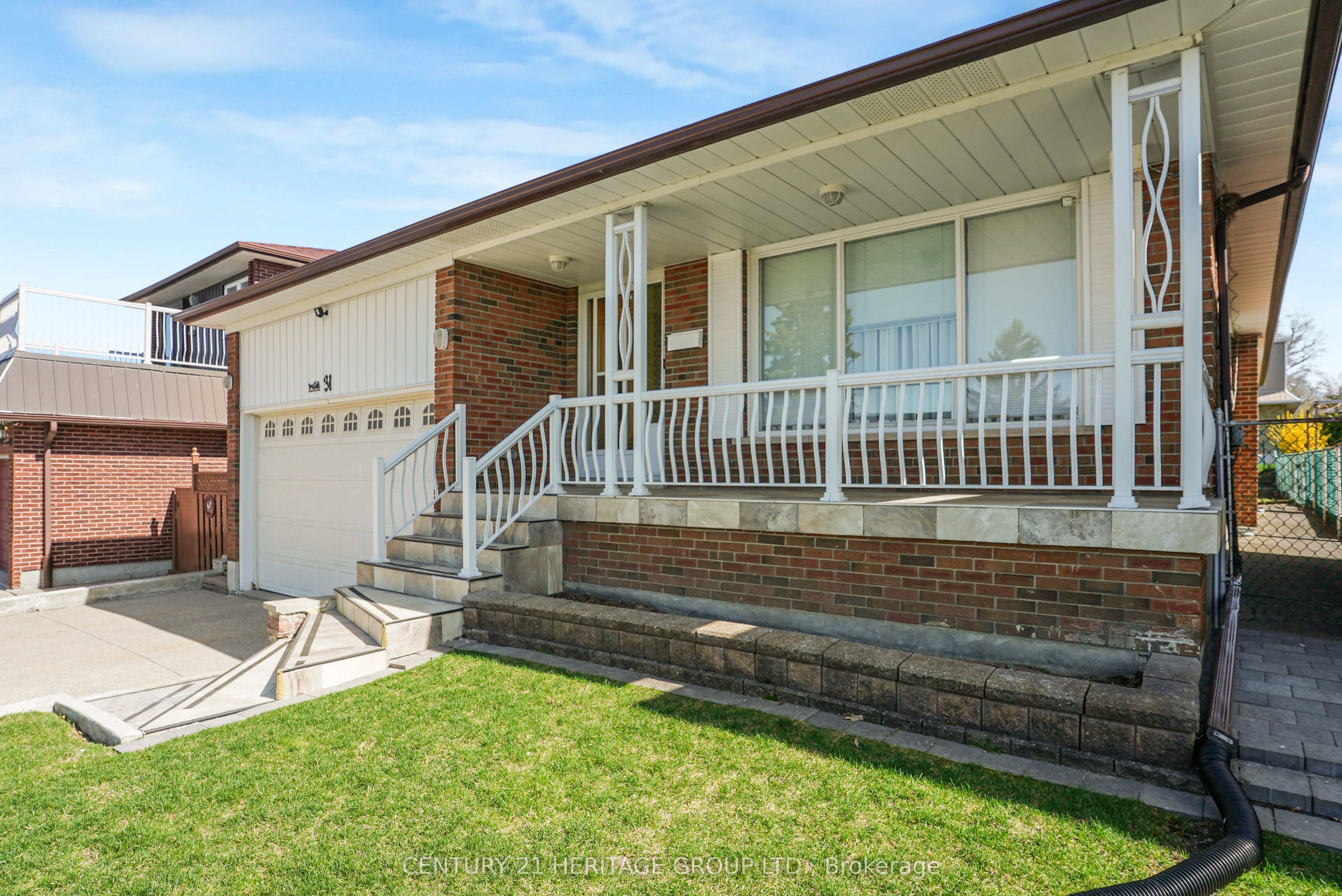 31 Scarden Avenue Property Photo 6