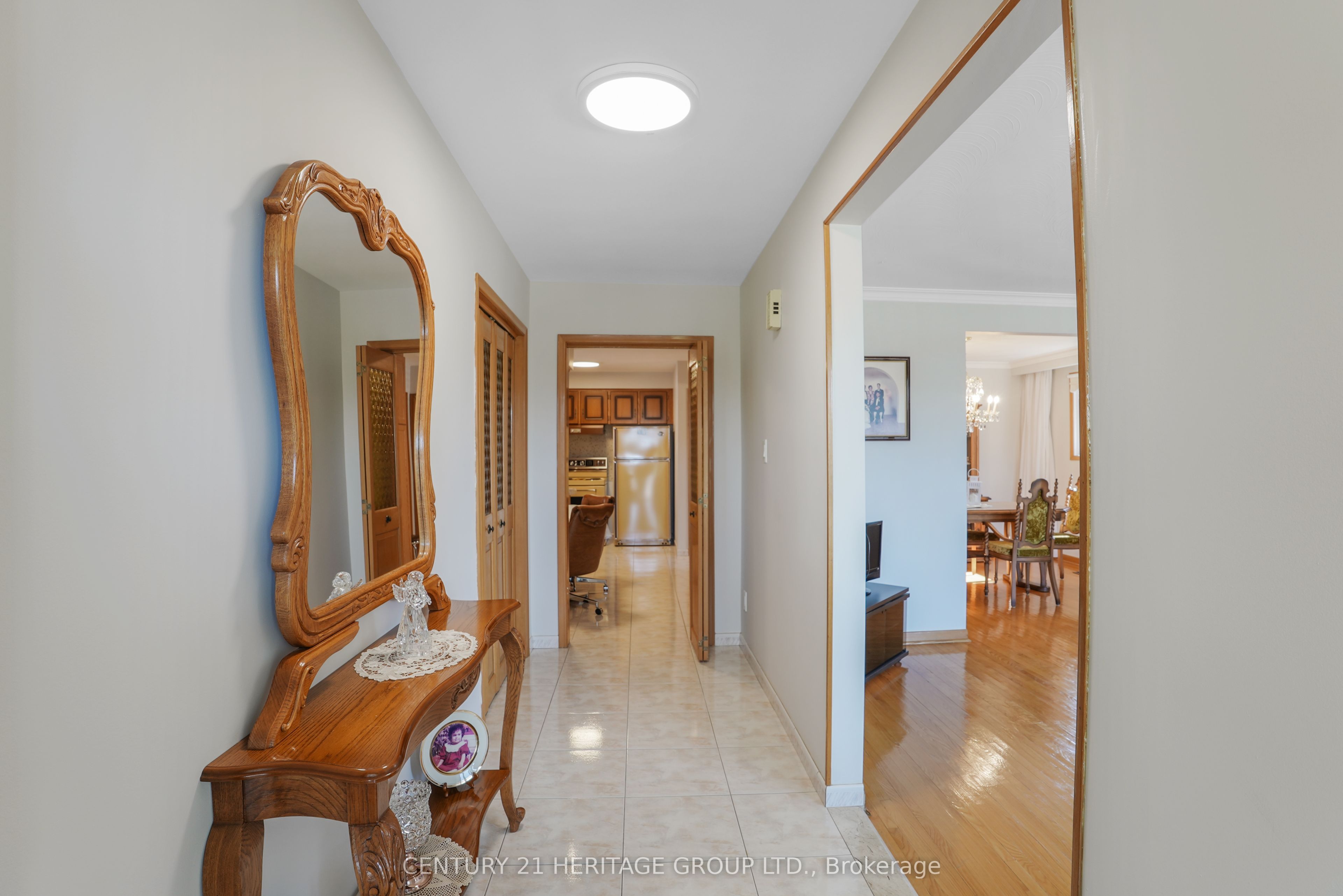 31 Scarden Avenue Property Photo 17