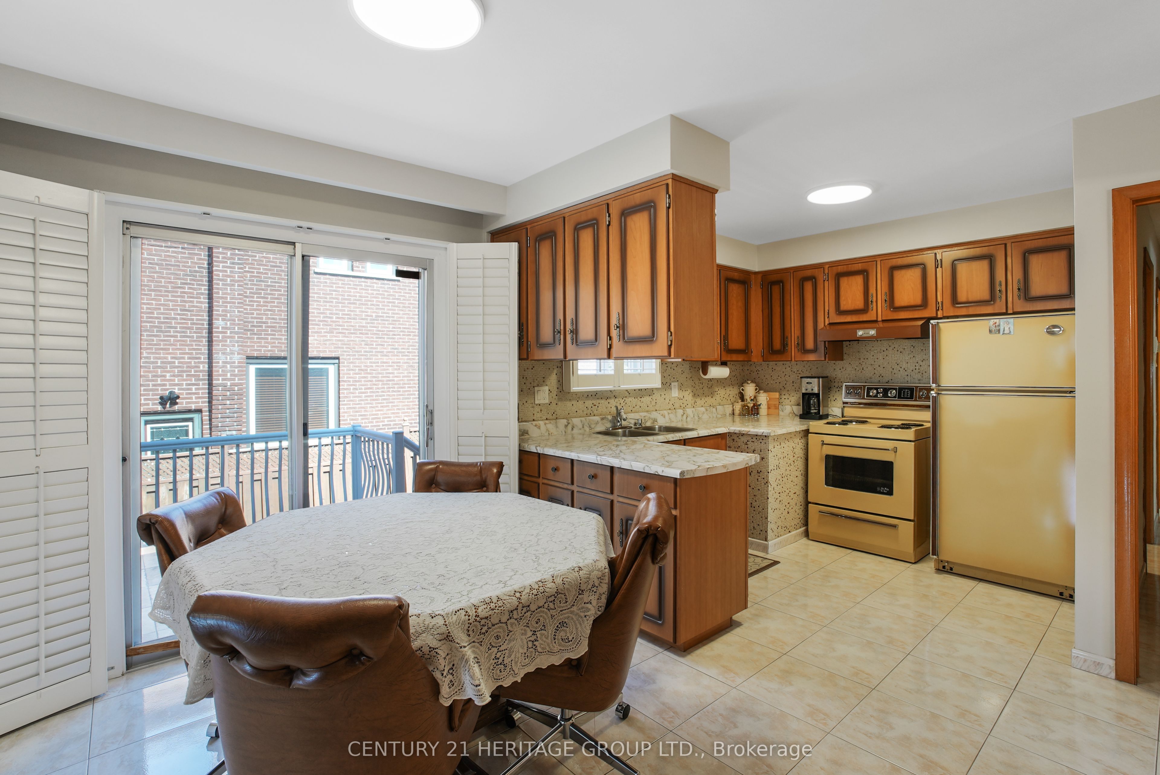 31 Scarden Avenue Property Photo 18