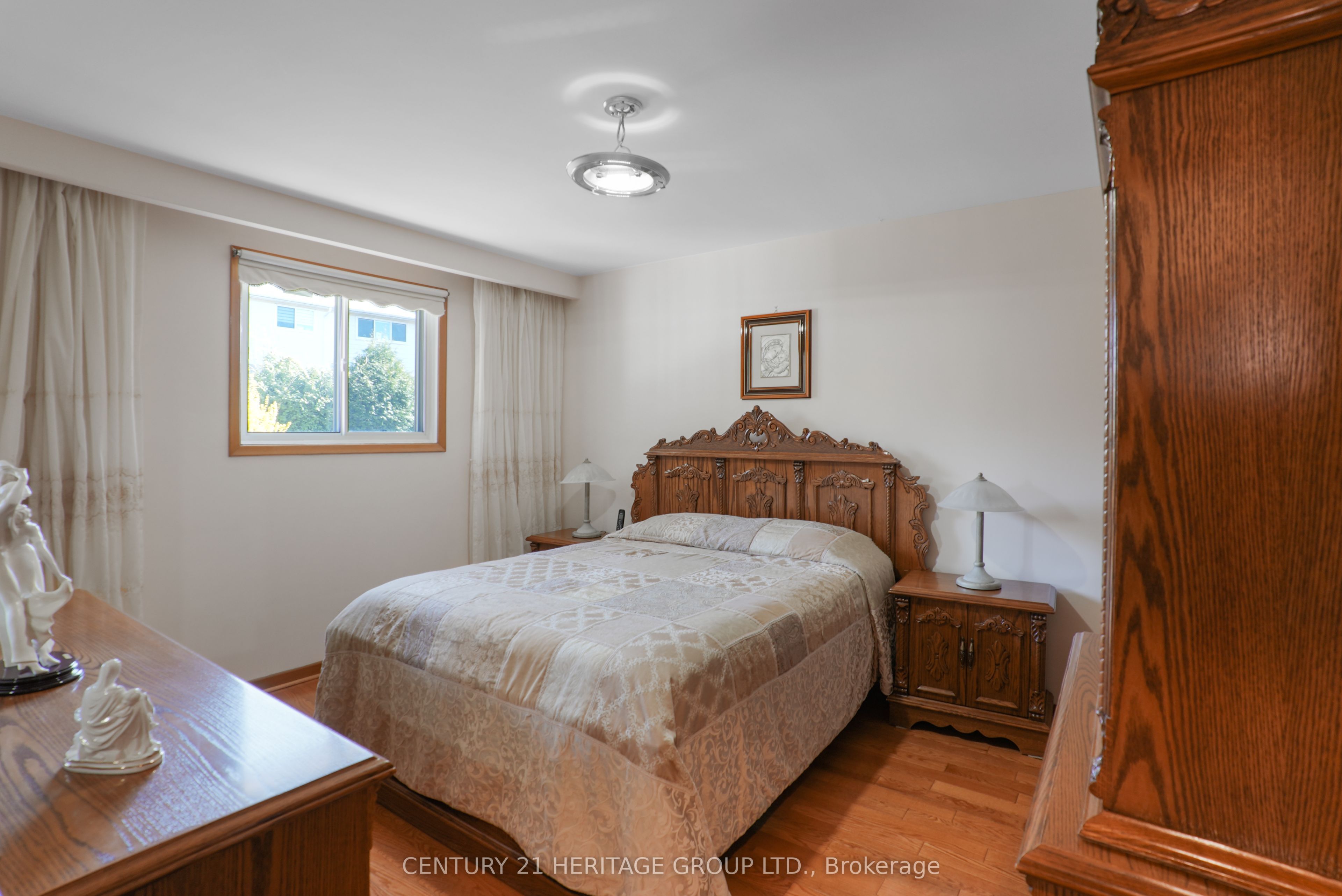 31 Scarden Avenue Property Photo 23