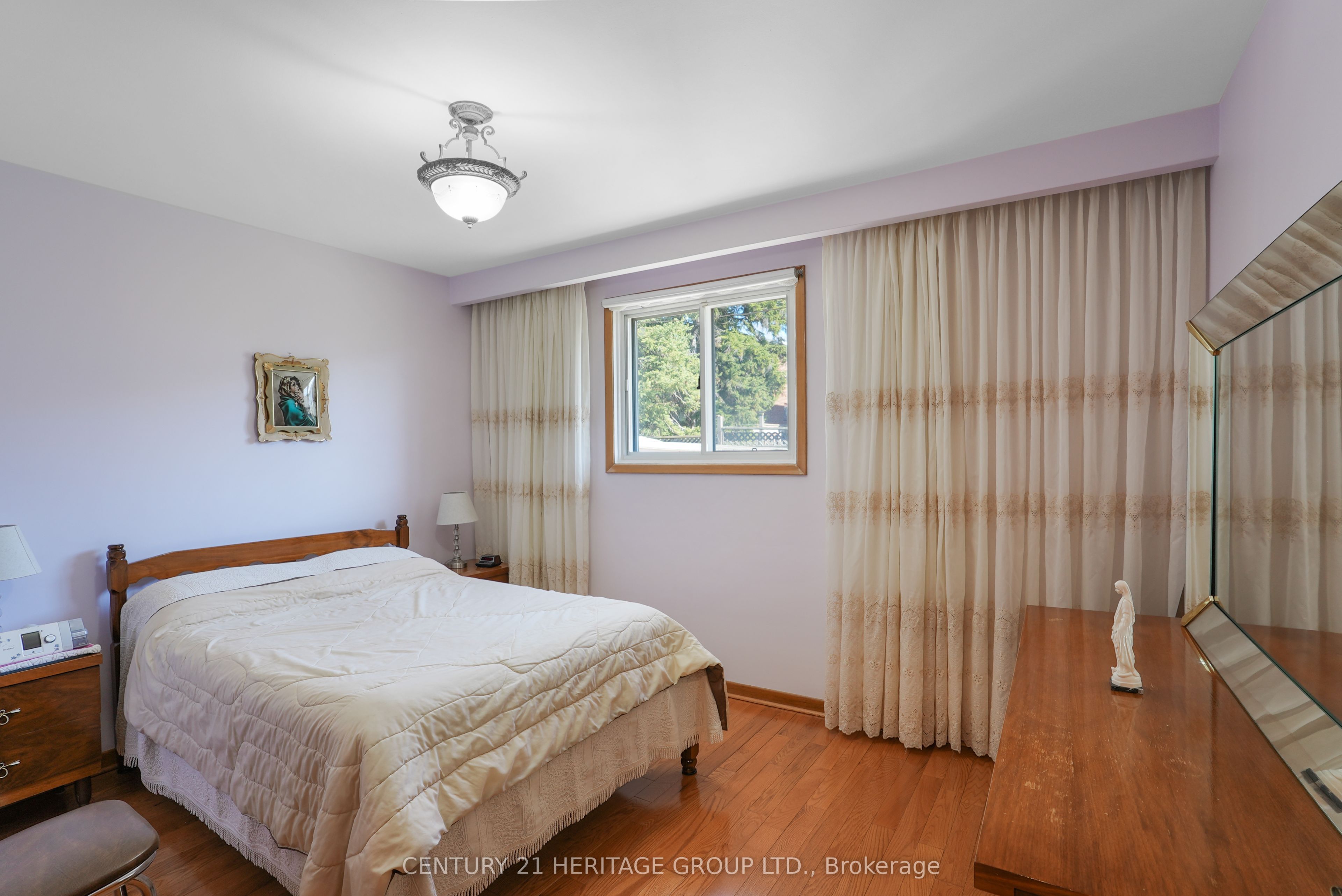 31 Scarden Avenue Property Photo 24