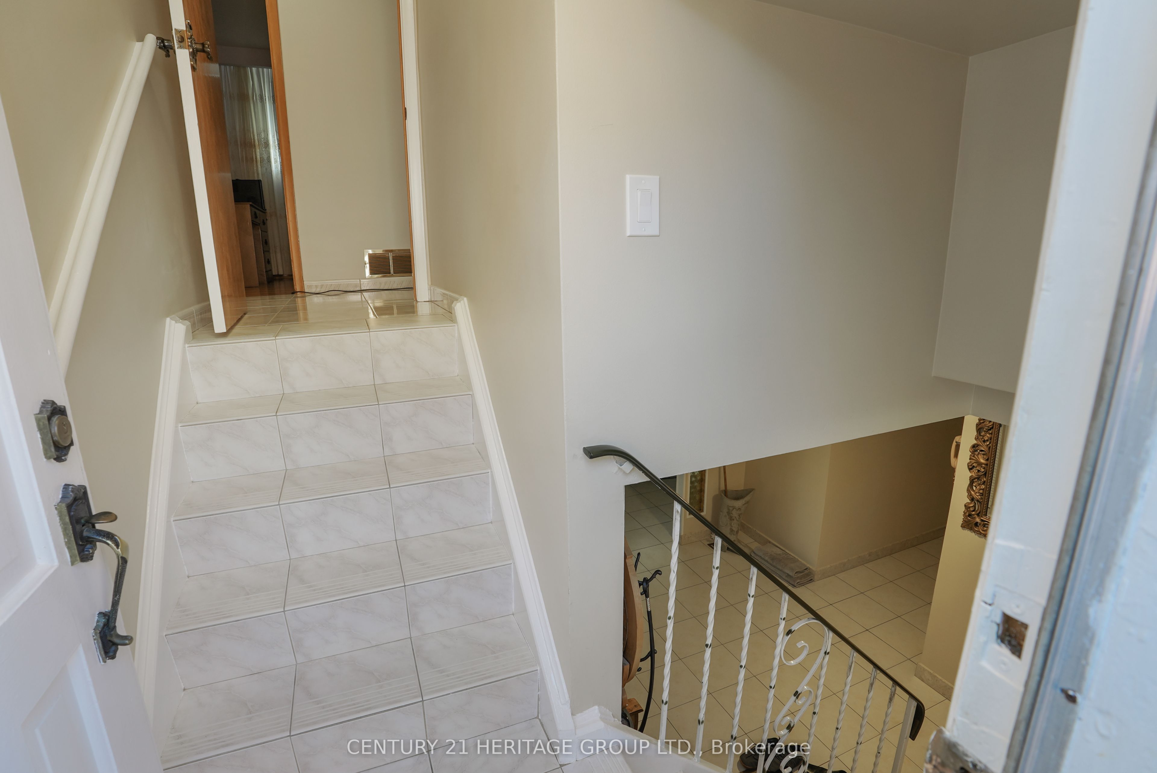 31 Scarden Avenue Property Photo 25