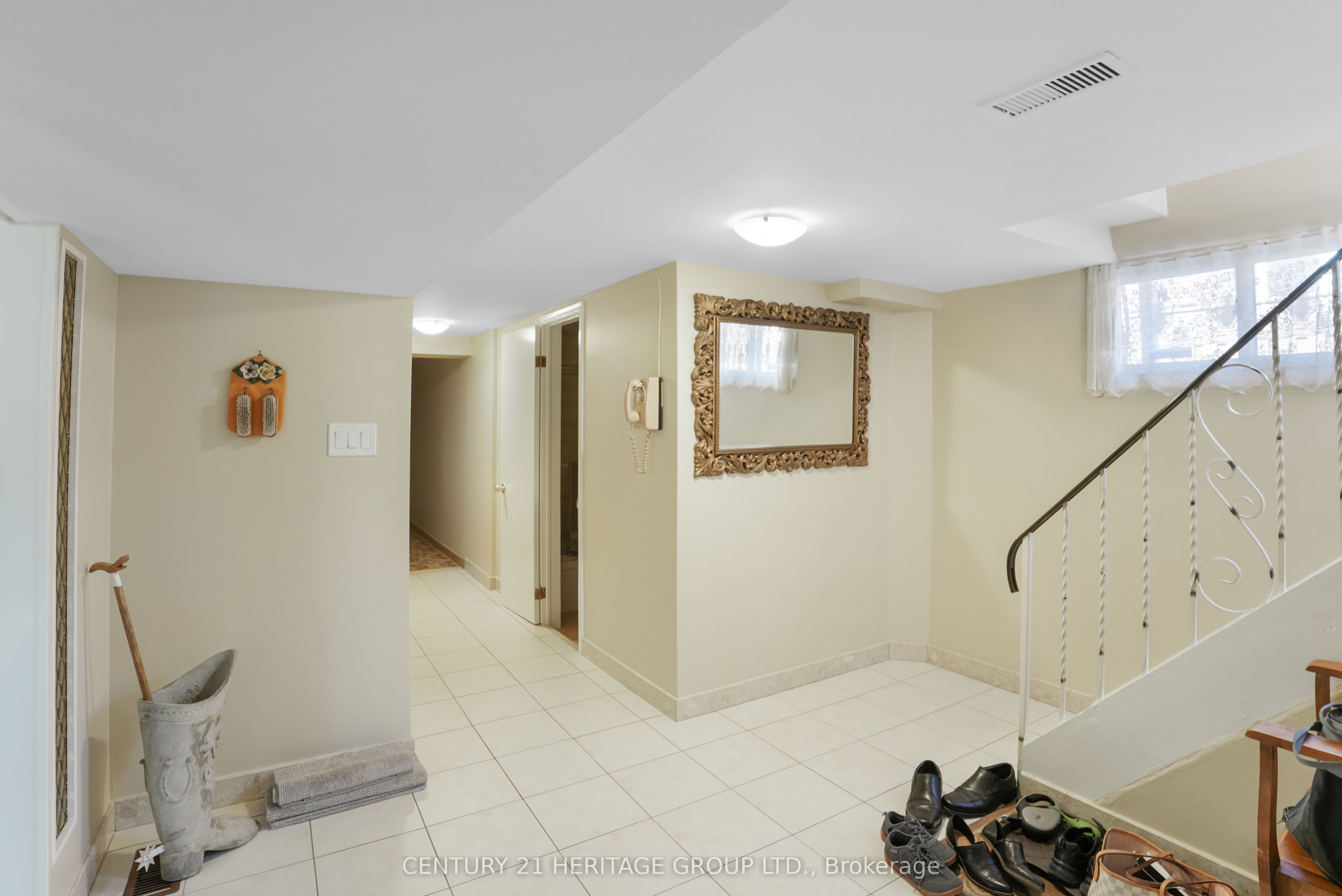 31 Scarden Avenue Property Photo 29