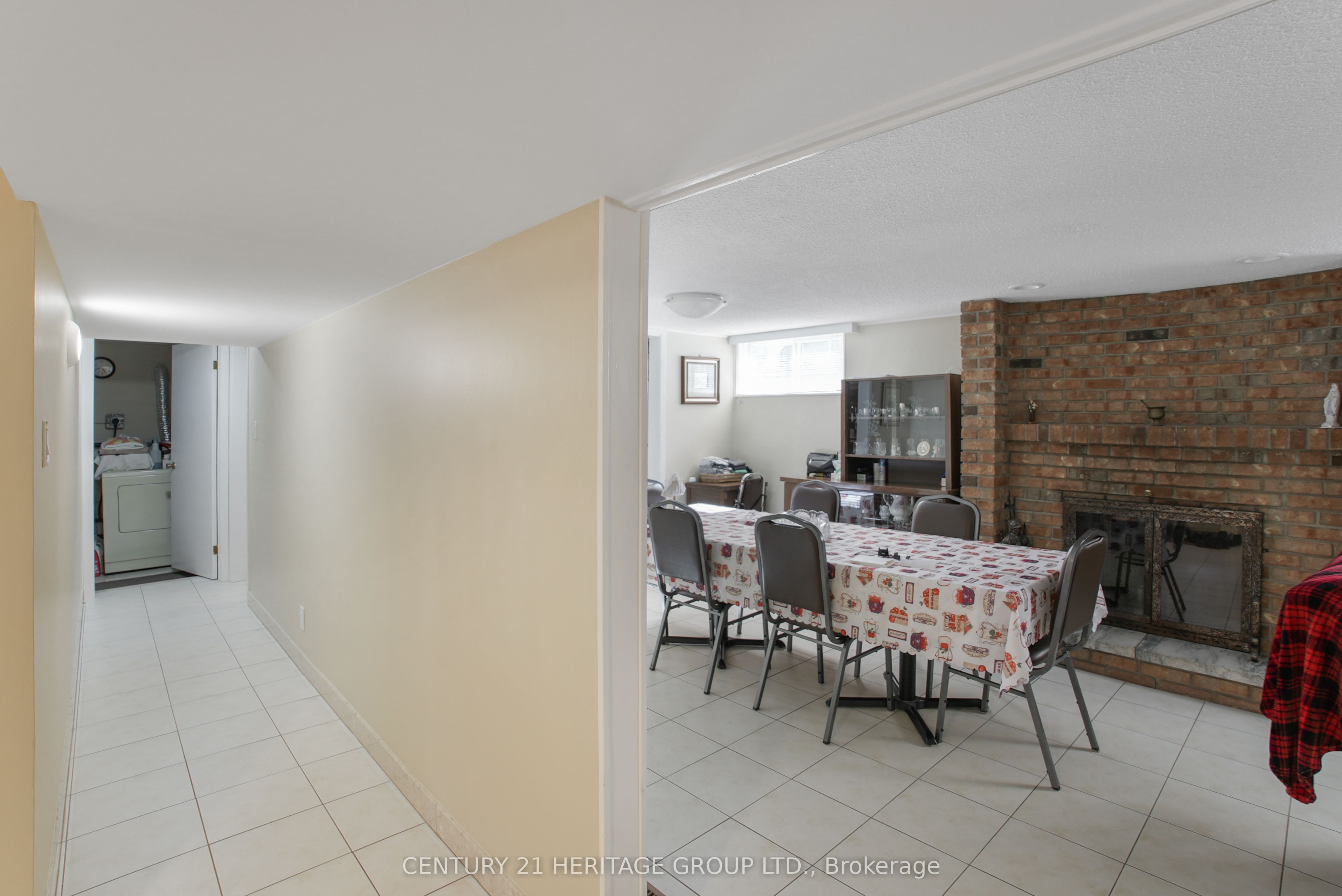 31 Scarden Avenue Property Photo 30