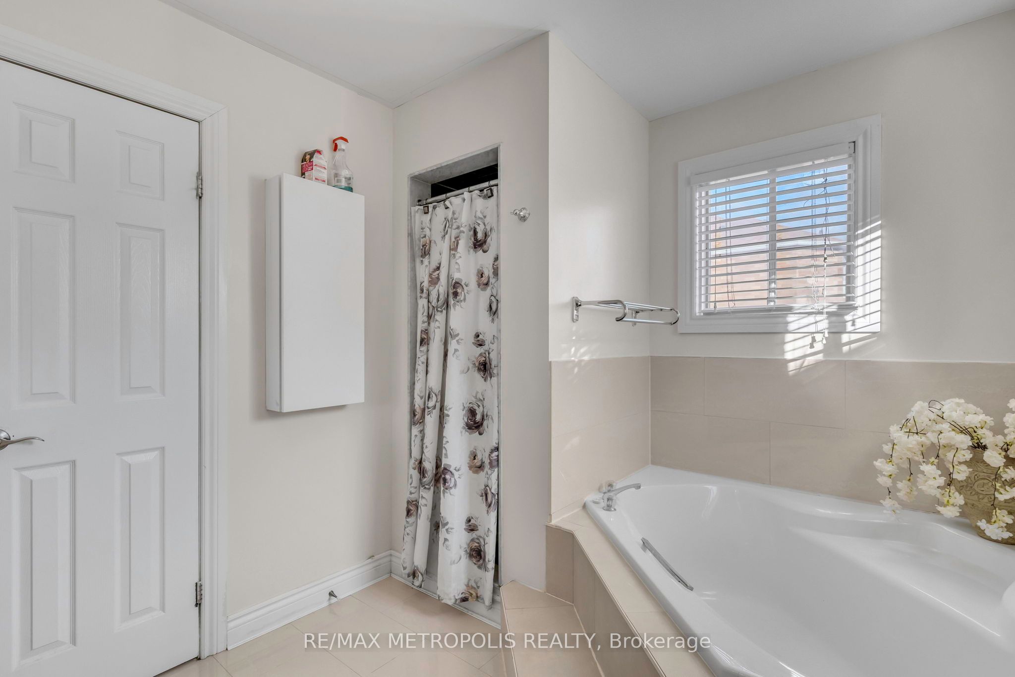 345 Old Harwood Avenue Property Photo 17