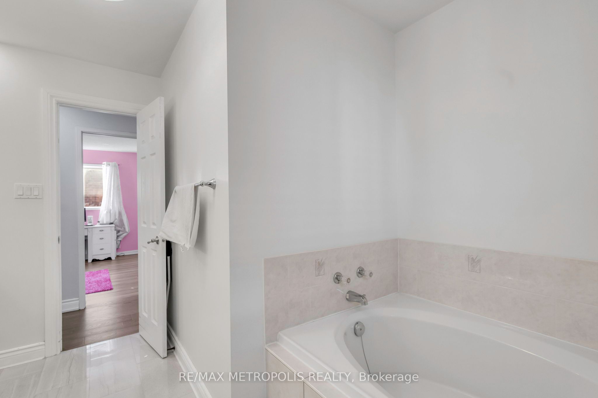345 Old Harwood Avenue Property Photo 24
