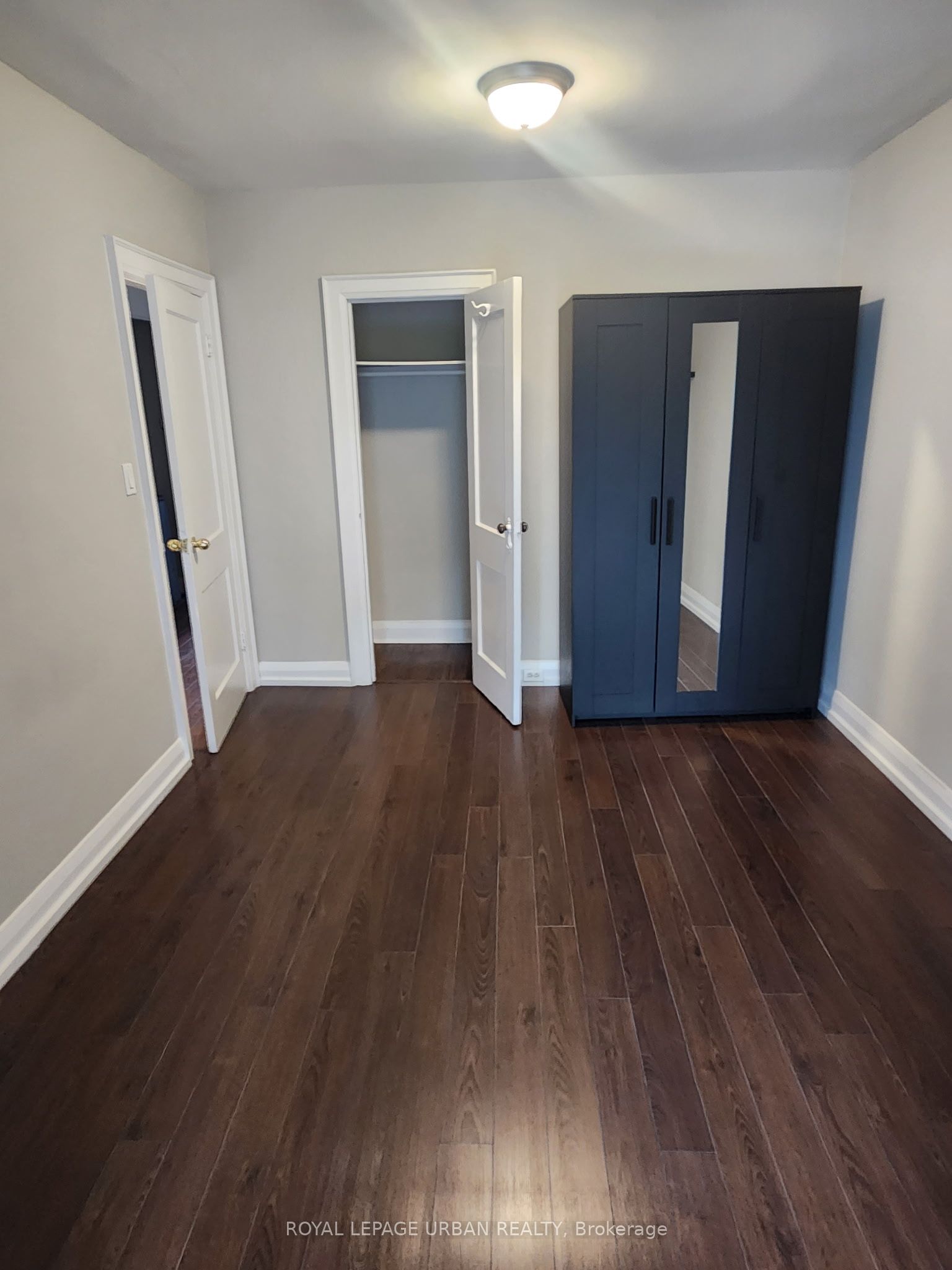 132a O'connor Drive Upper Property Photo 6