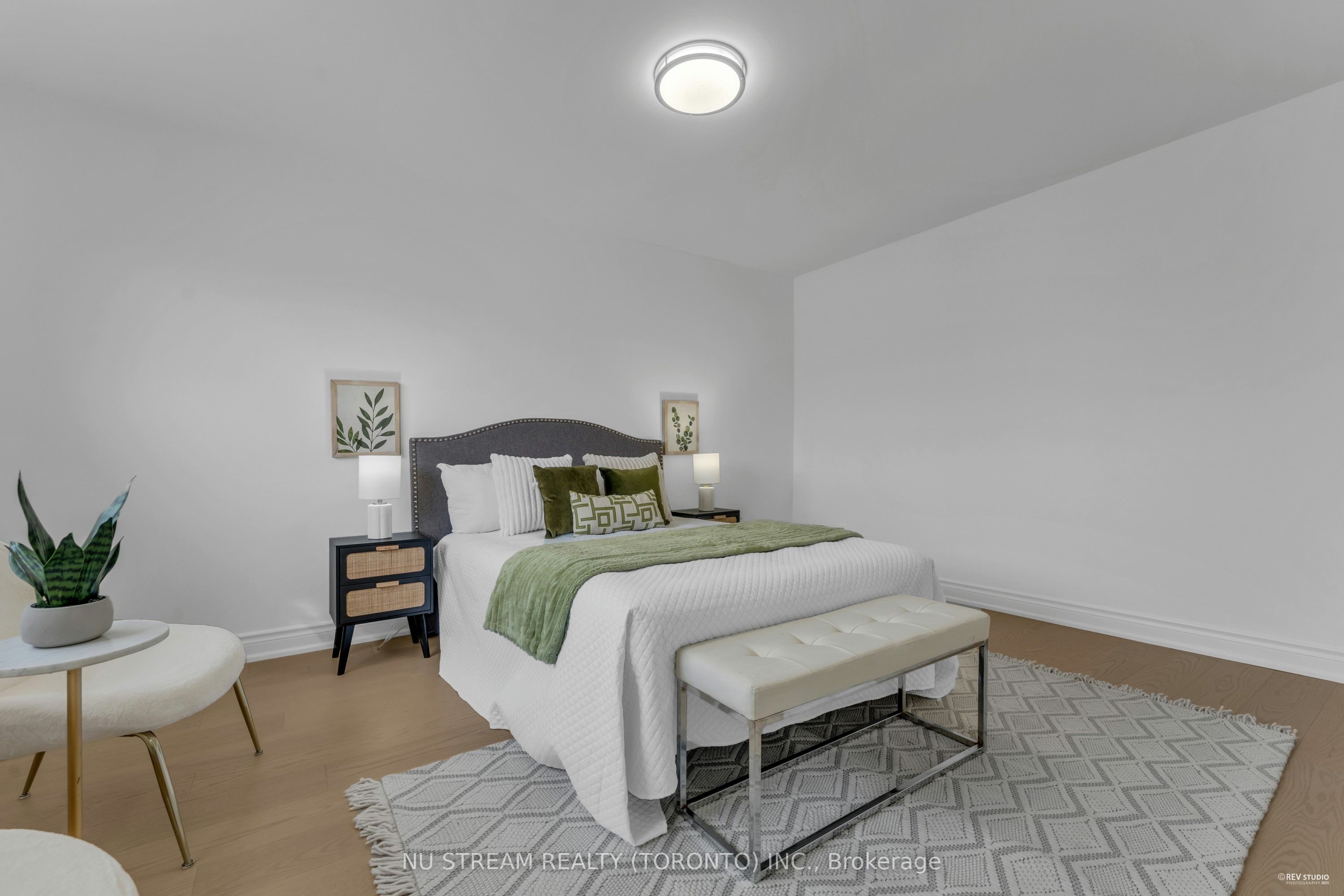 26 Silbury Drive Property Photo 23