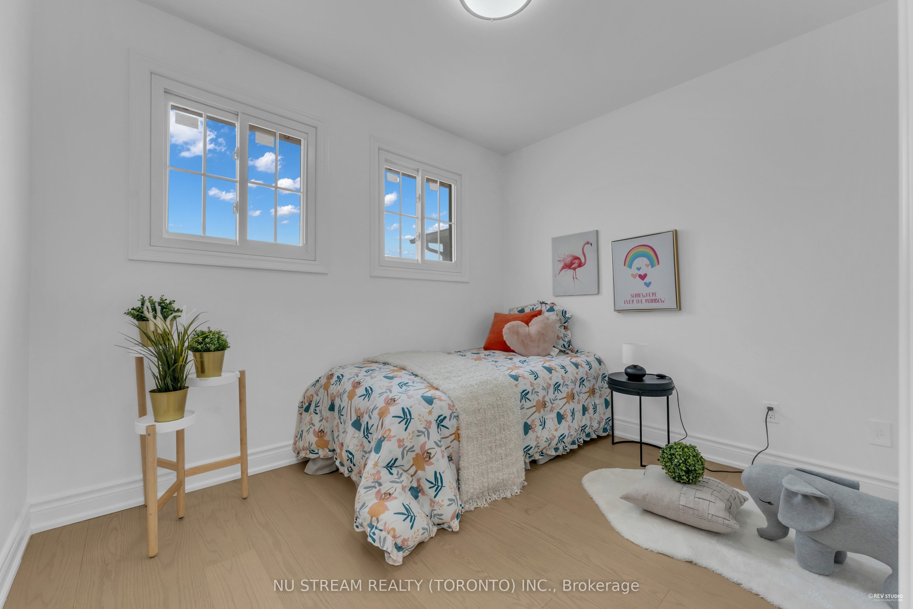 26 Silbury Drive Property Photo 32