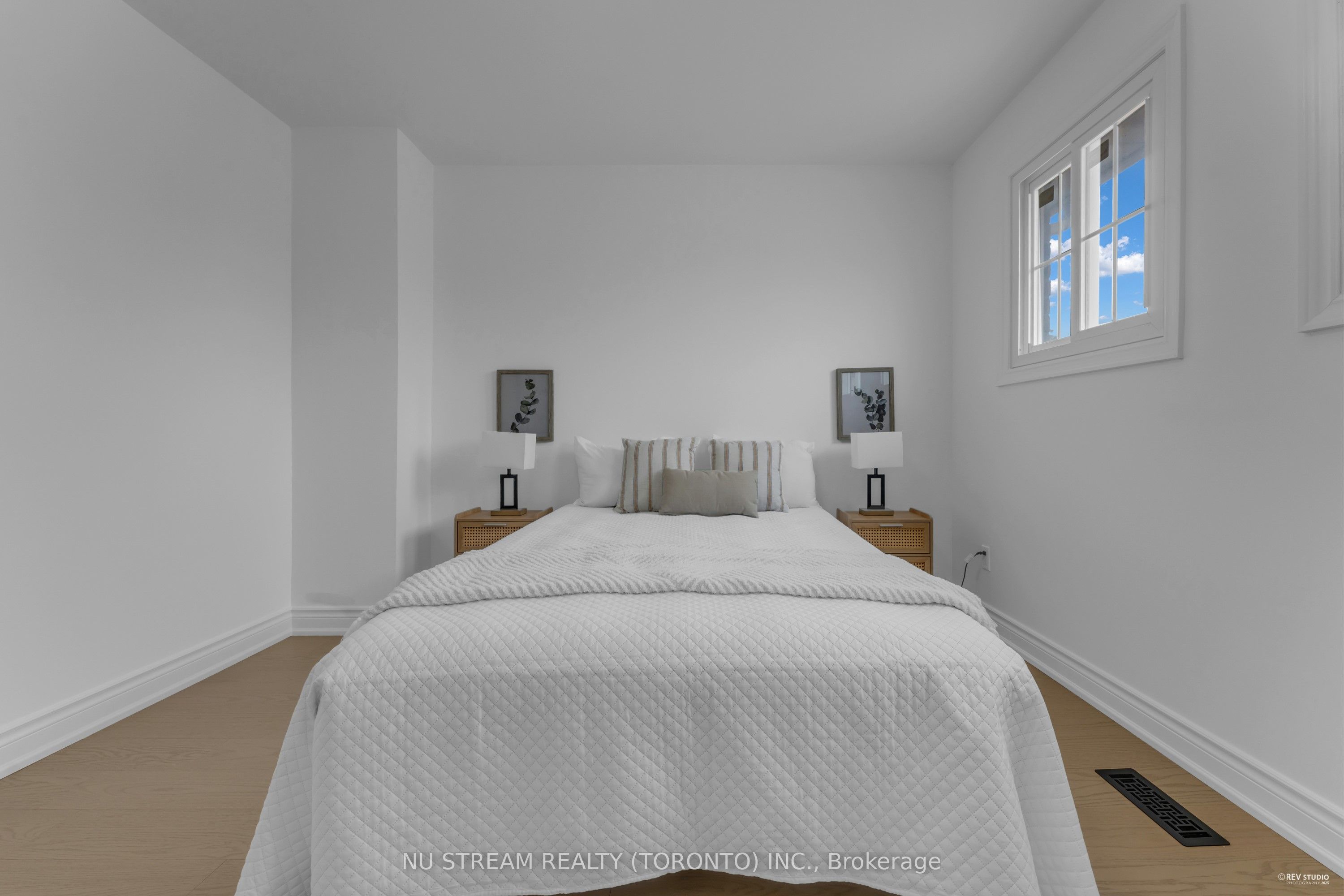 26 Silbury Drive Property Photo 36