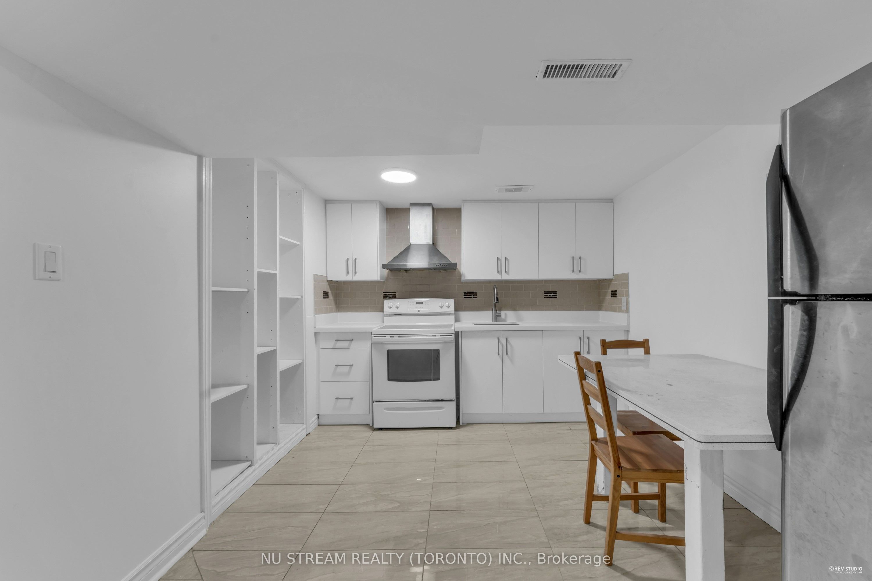 26 Silbury Drive Property Photo 42